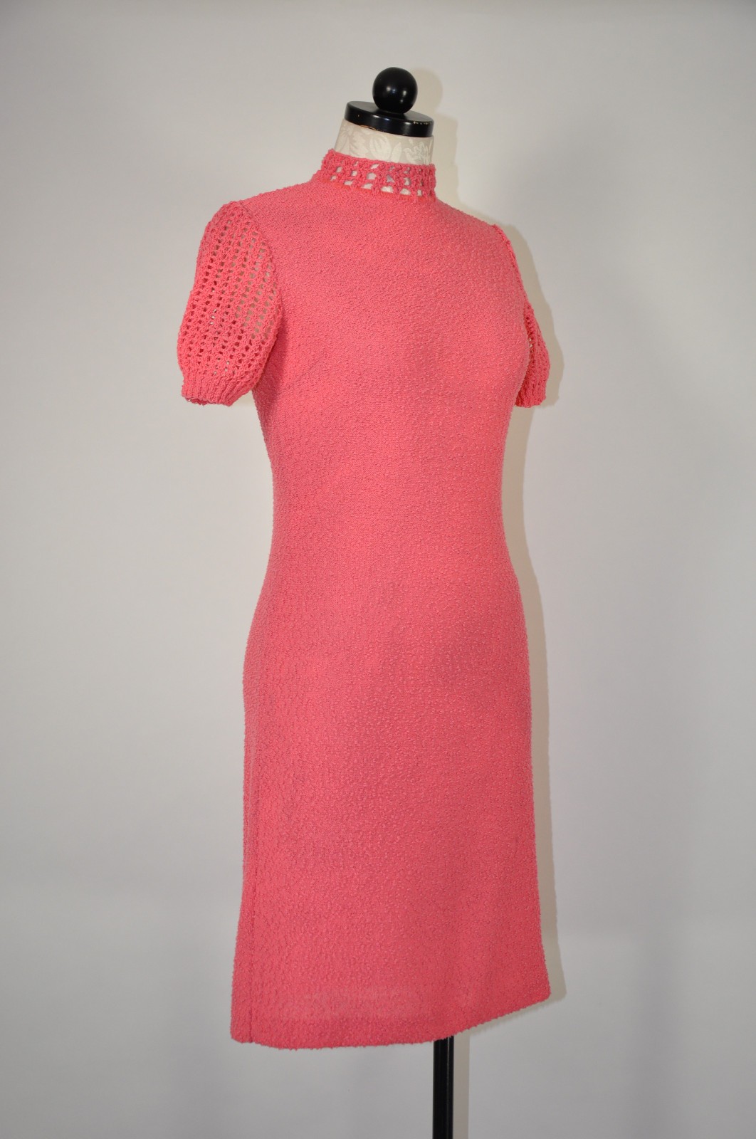 60s Vintage Salmon Pink Cotton Boucle Knit Short Sleeve Sweater Dress Women XS S
