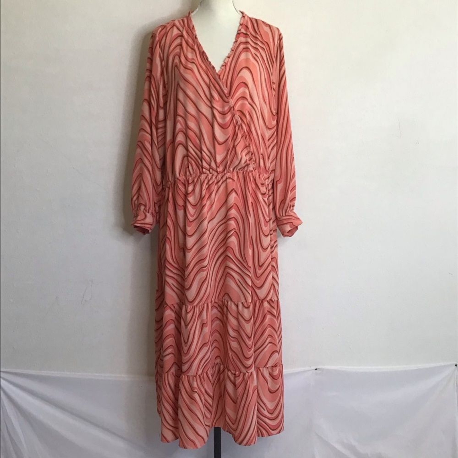 Black Tape Women Pink Multicolored V-Neck Bishop Sleeve Ruffle Event Sundress 3X