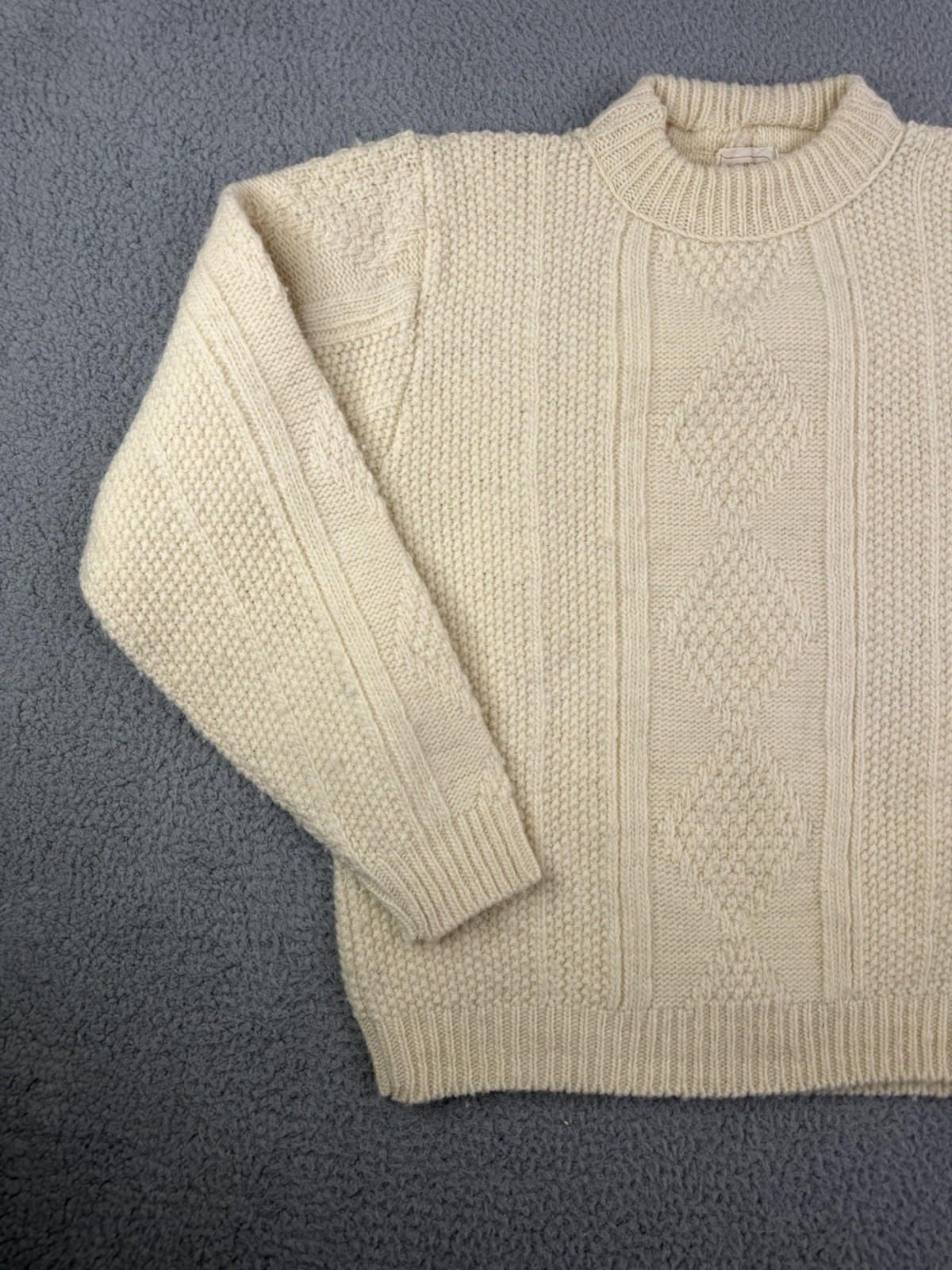Vintage 80’s Brent Montgomery Ward Fisherman 100% Wool Sweater Size Large