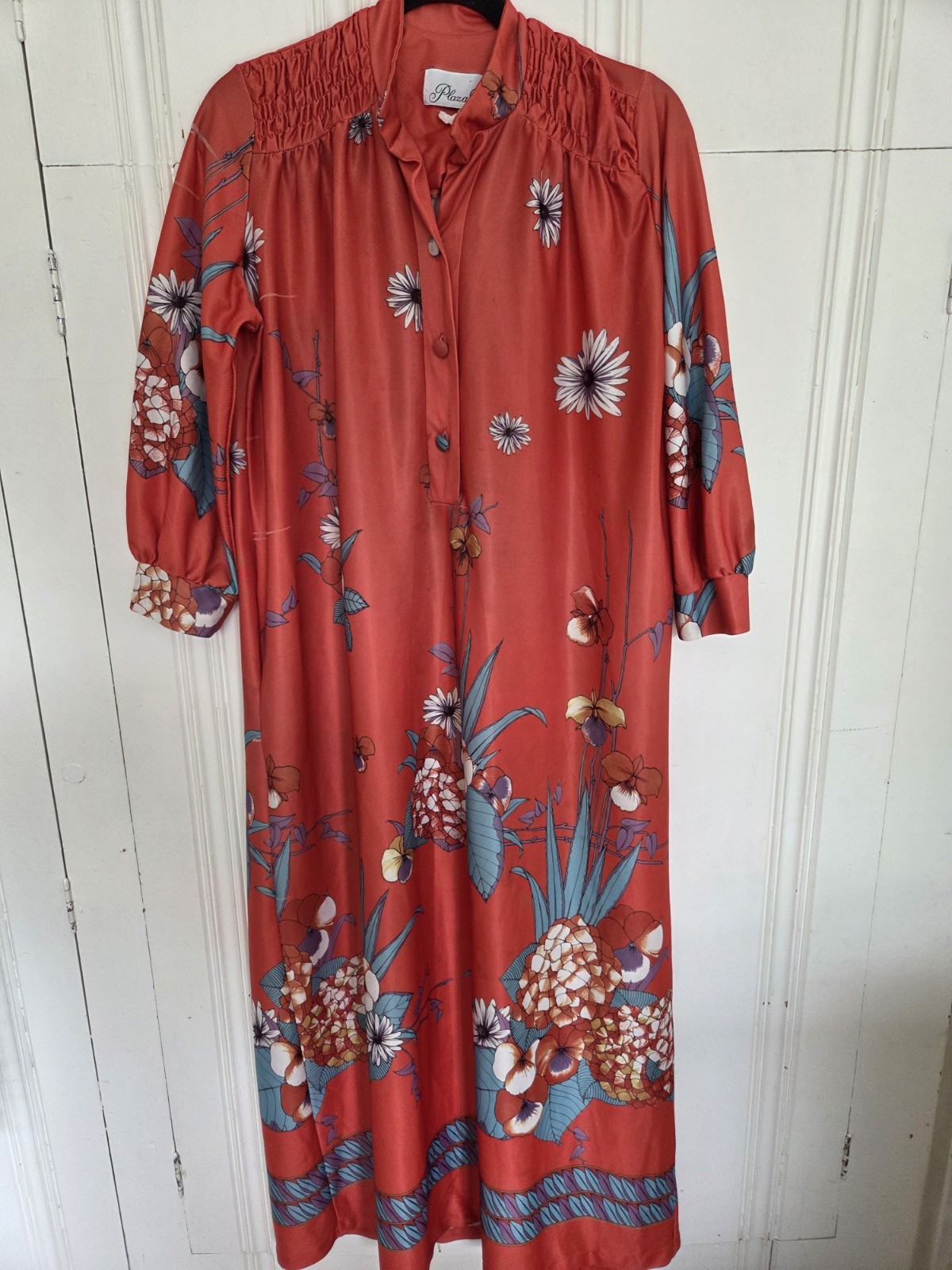 Vintage Plaza 9 Large Orange Floral House Dress Nightgown 1960s Retro Hawaiian