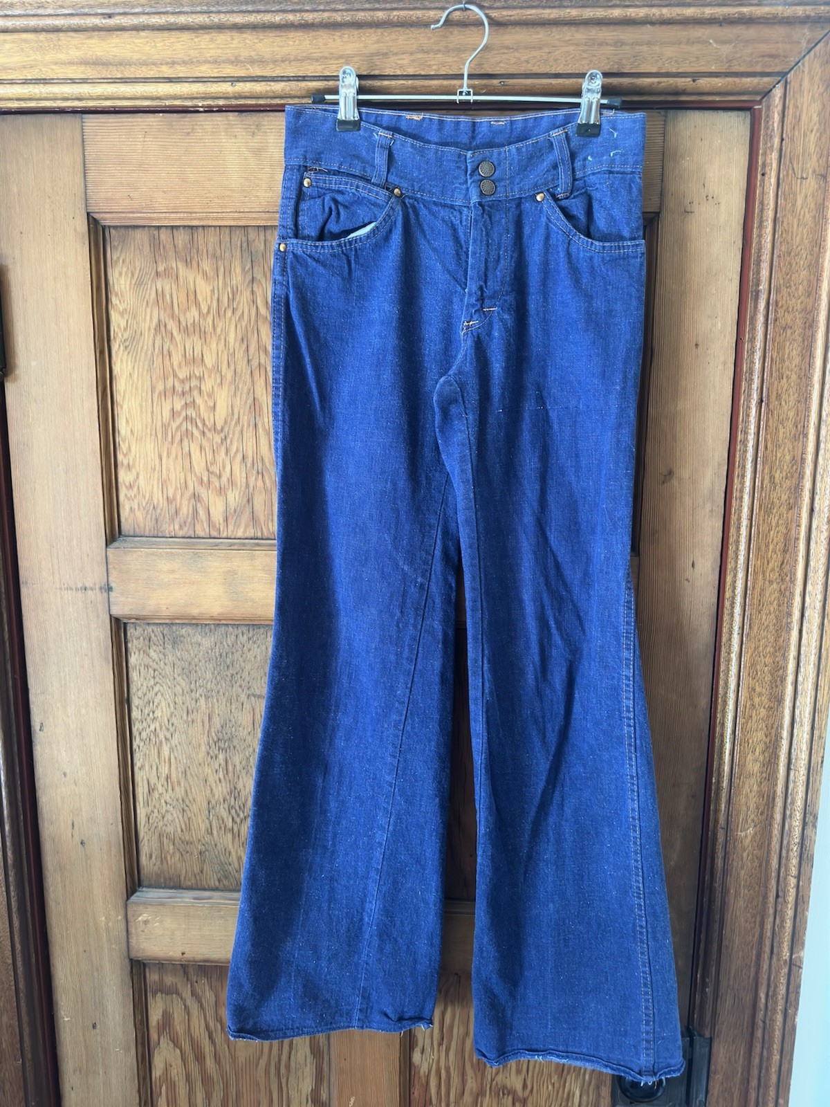 Vtg BUCKLE BACK Vintage Jeans Wide Leg Flare 70s Boho 28”x31” Lower Rise