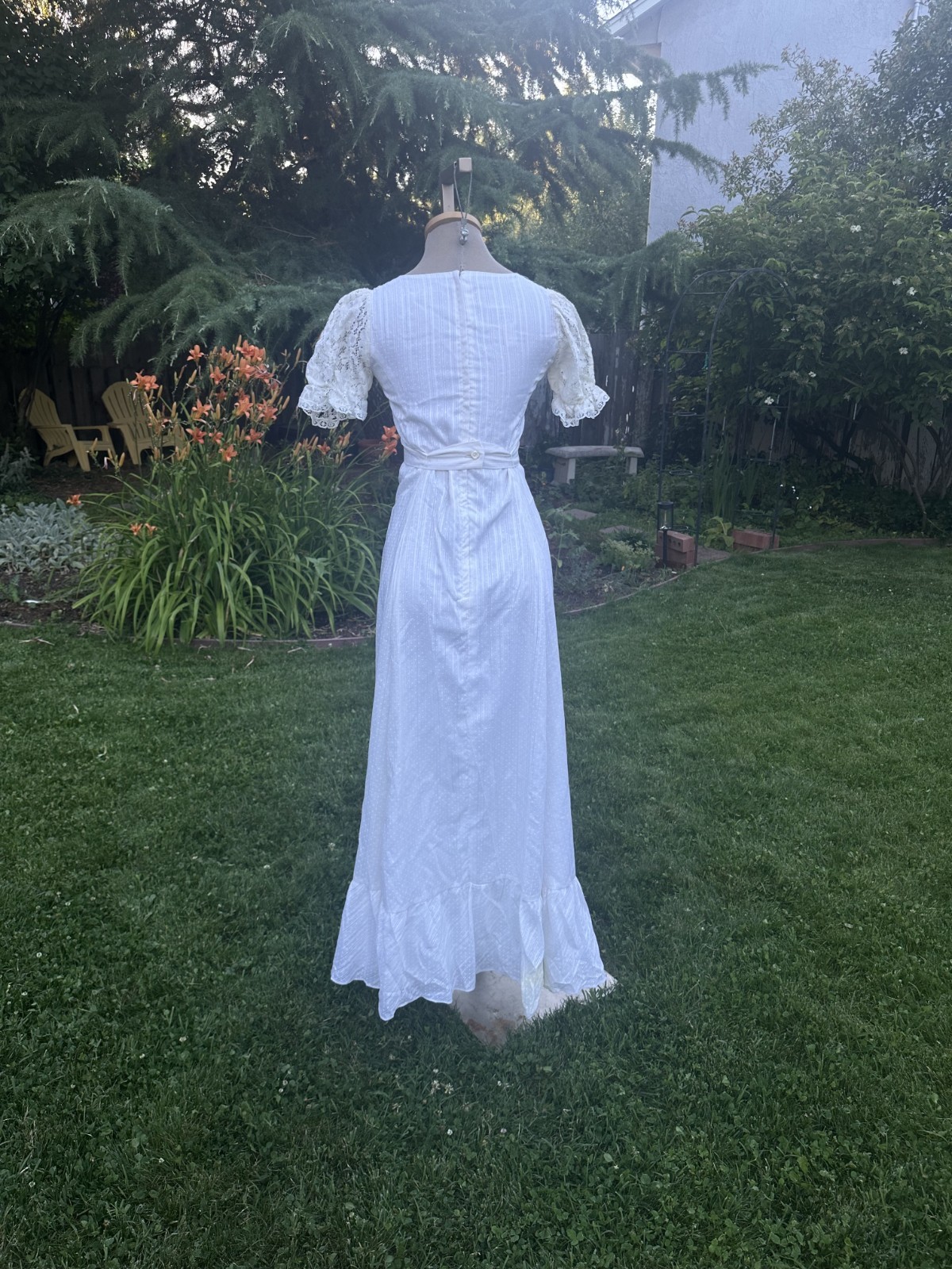 VTG 60 70 Trivia Charm Of Hollywood White Eyelet wedding Maxi Prairie Dress