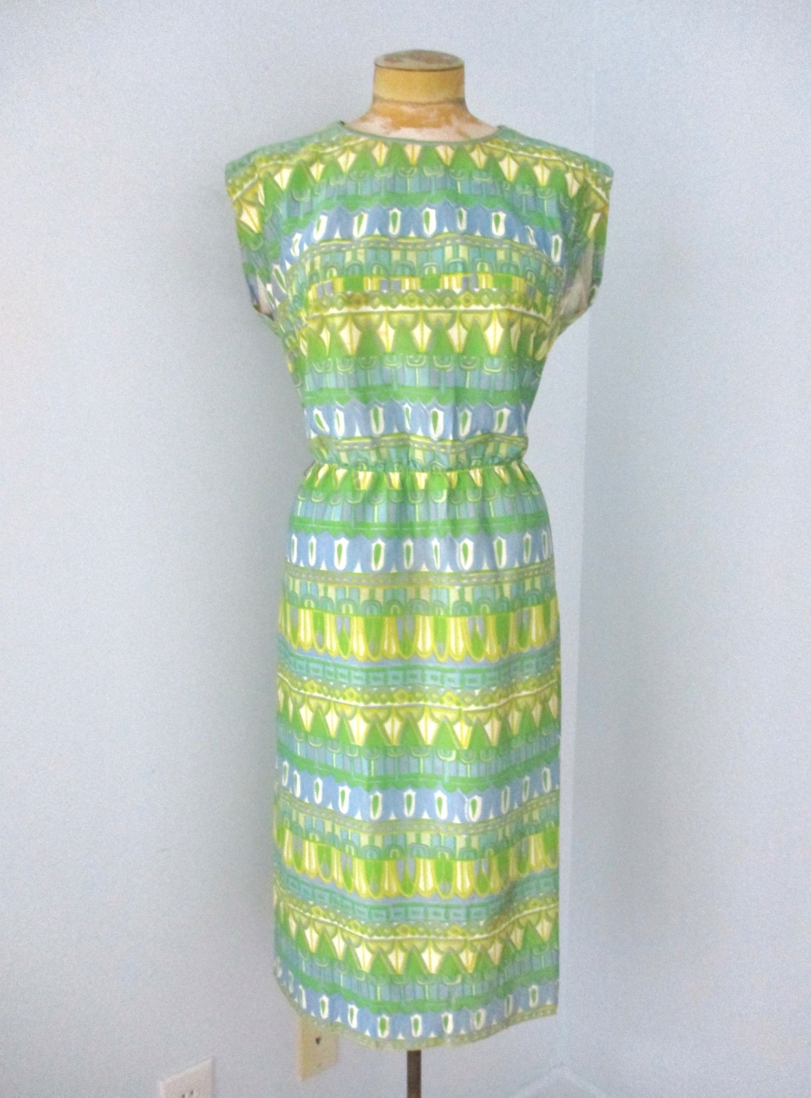 Vtg 60s Gloria Swanson Chartreuse Blue Geometric Silky Knit Secretary Dress 16