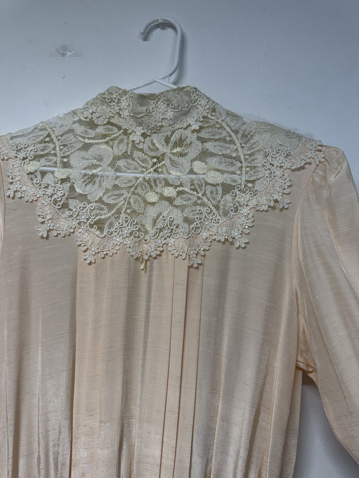 Miss Ashlee VTG Y2K Cottagecore Pink Lace Collar Tea Dress 70s Pearl Buttons