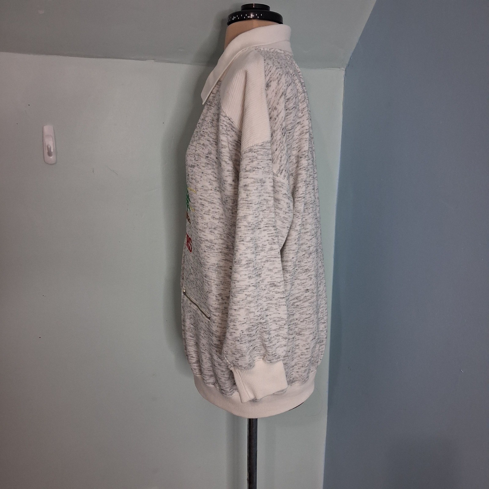 Marcy N Me Patrick Lee VTG Great Outdoors Sweatshirt Grey White Zipper Pocket
