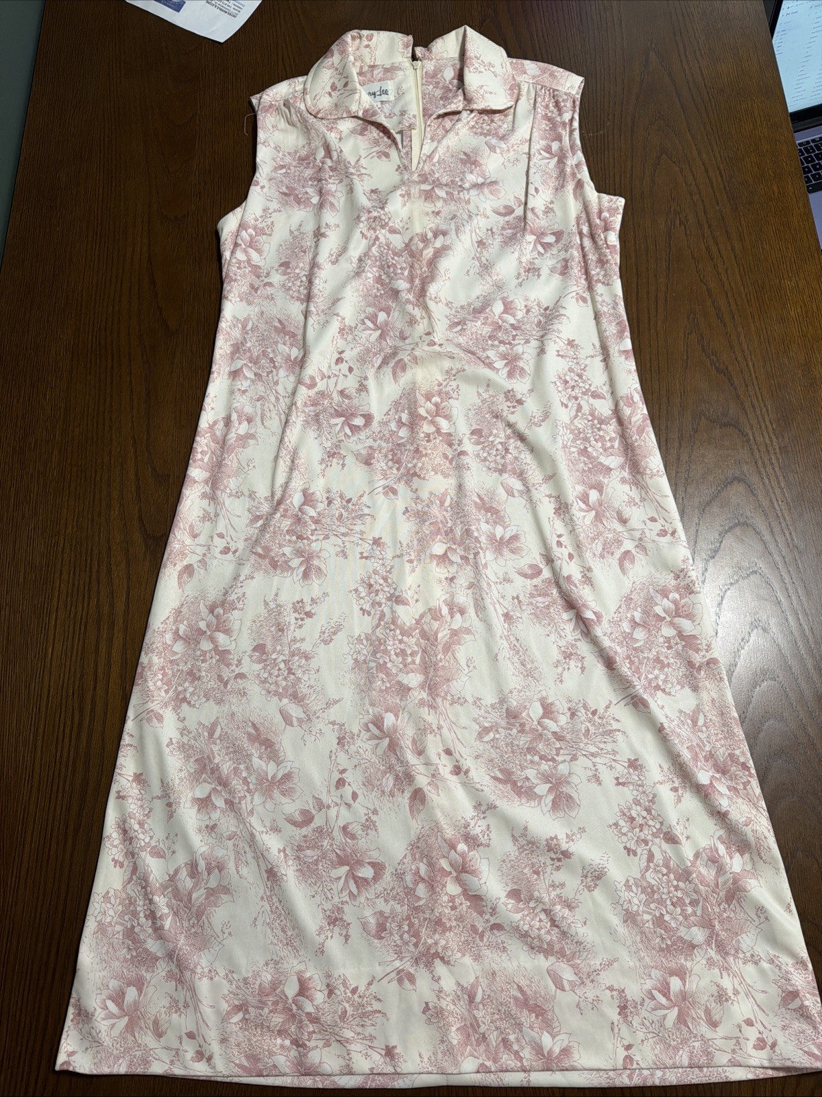 Vintage 1960’s Henry Lee Women’s Dress Cream & Pink, Modern Size 10/12