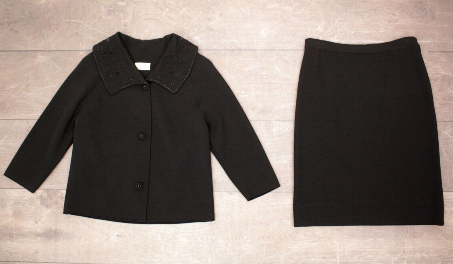 VTG Women’s 60s 2 PC Black Knit Beaded Dress Suit M/L 1960s Jacket & Skirt Set