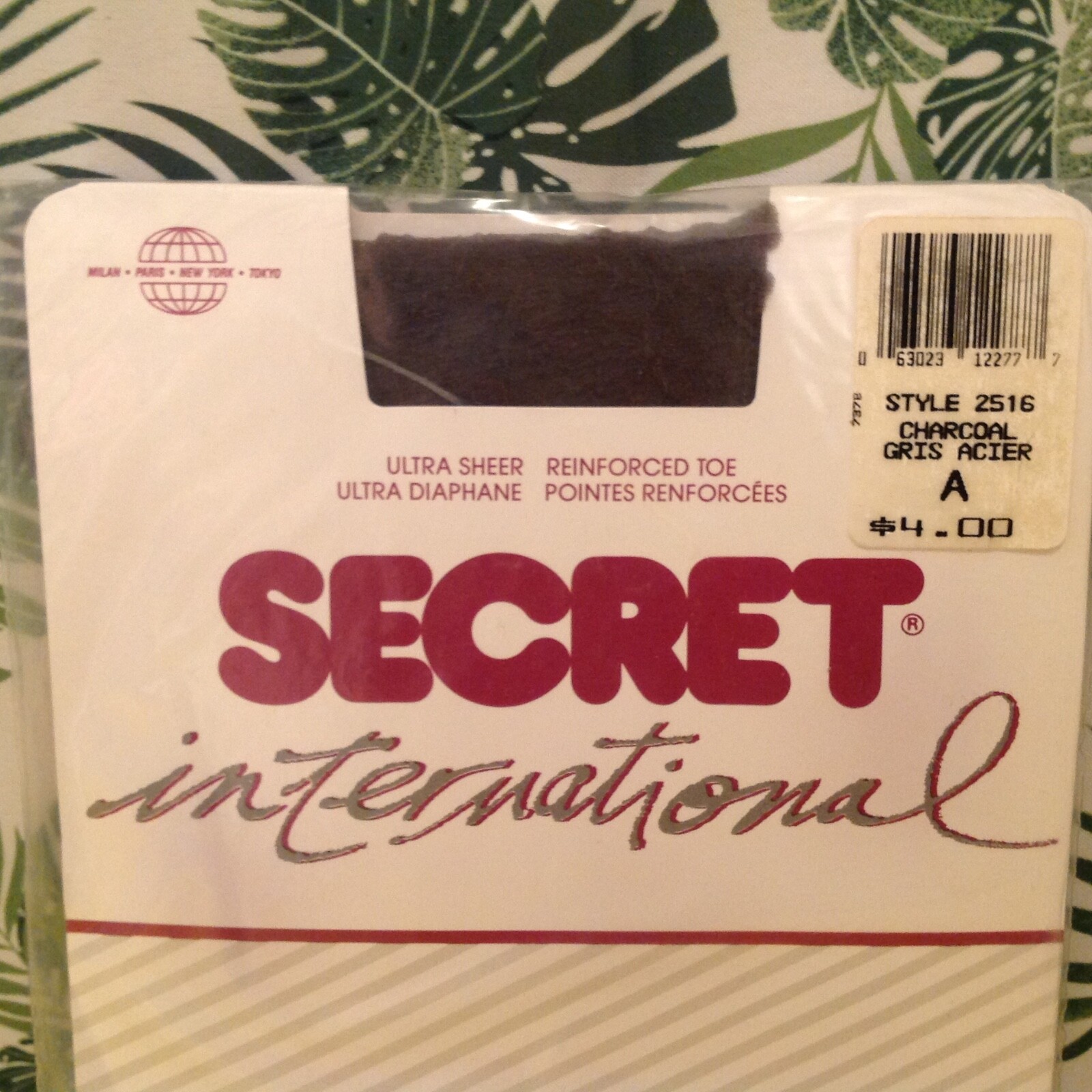Vintage Pantyhose Secret International Color Charcoal Size A 90-120 Lbs B004C