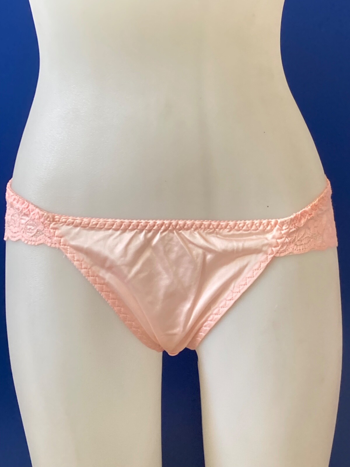 Vintage Bombshell Jill St John Lace Bikini Panties Peach Pink M
