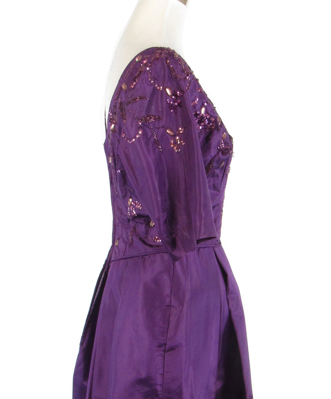 Purple silk 1/2 sleeve sequin trim beaded ball gown vintage dress S