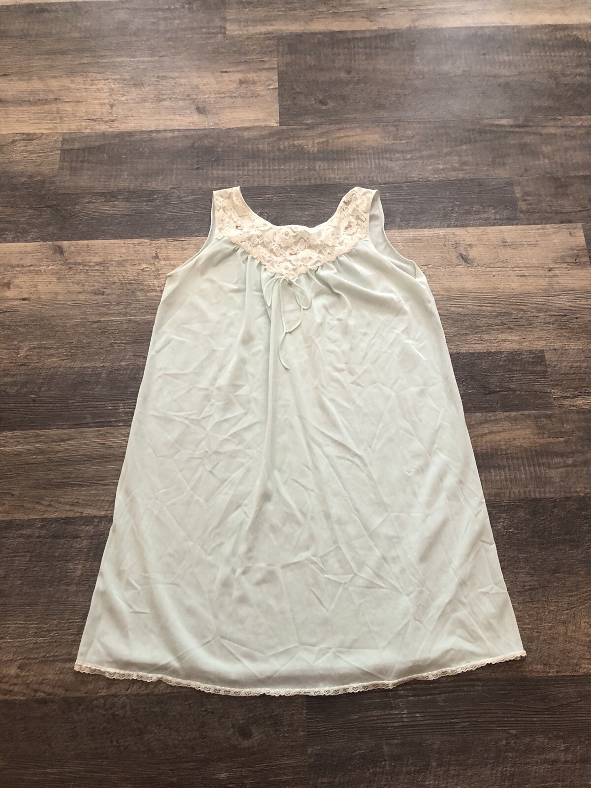 Vintage 1960’s Pale Green With Lace NecklinePolyester/Nylon Lace Long Night Gown