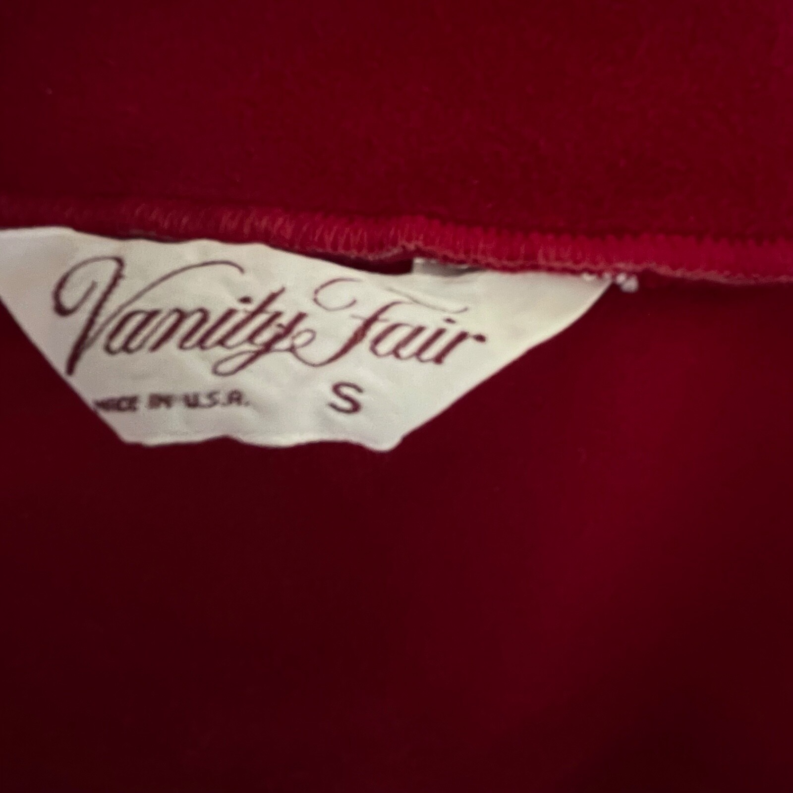 Vtg Vanity Fair Long Robe Women’s S Front Zip 2 Pockets Lace Neck and Cuffs USA