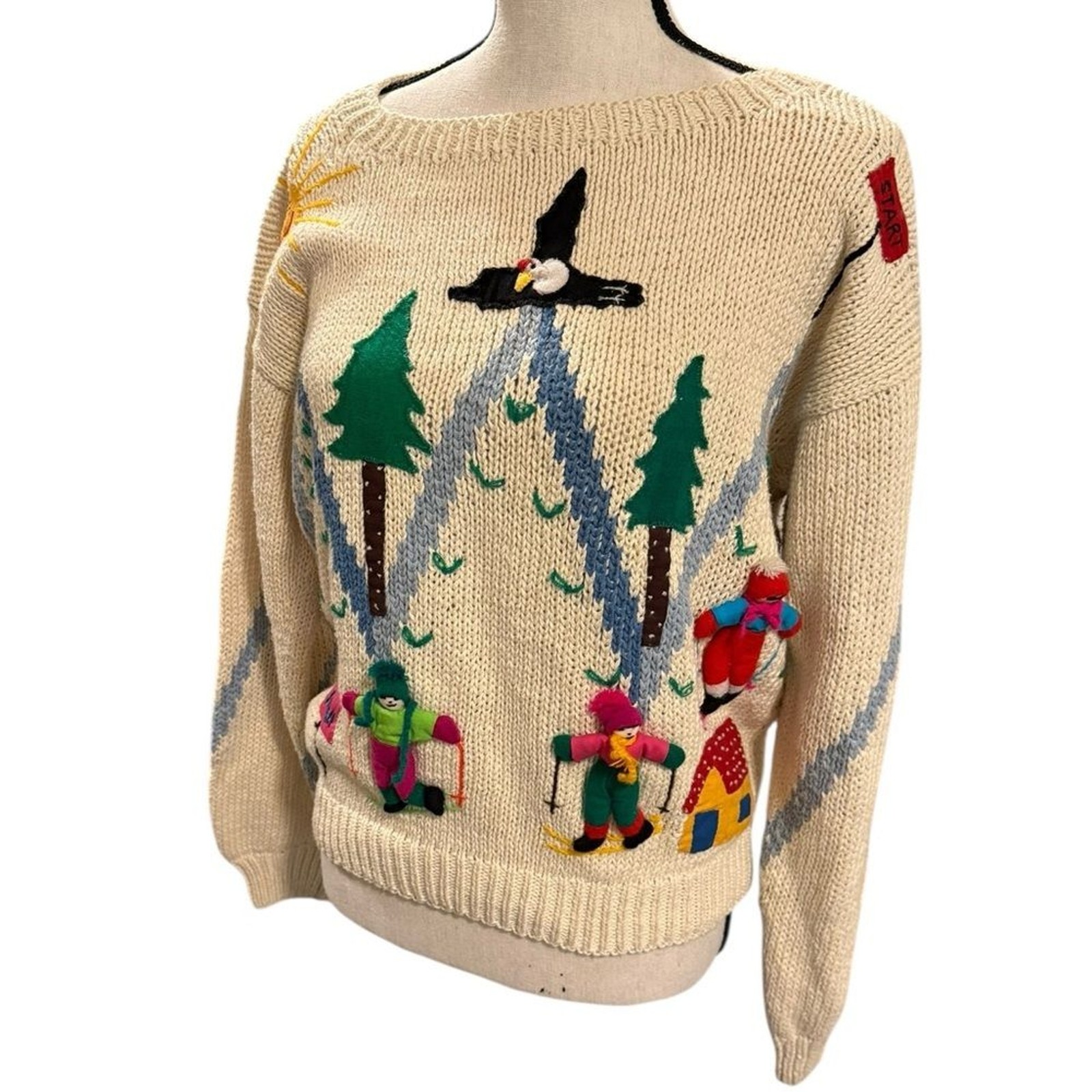 Vintage Peruvian 3D hand knit Cream Sweater ski mountain winter felt grannycore