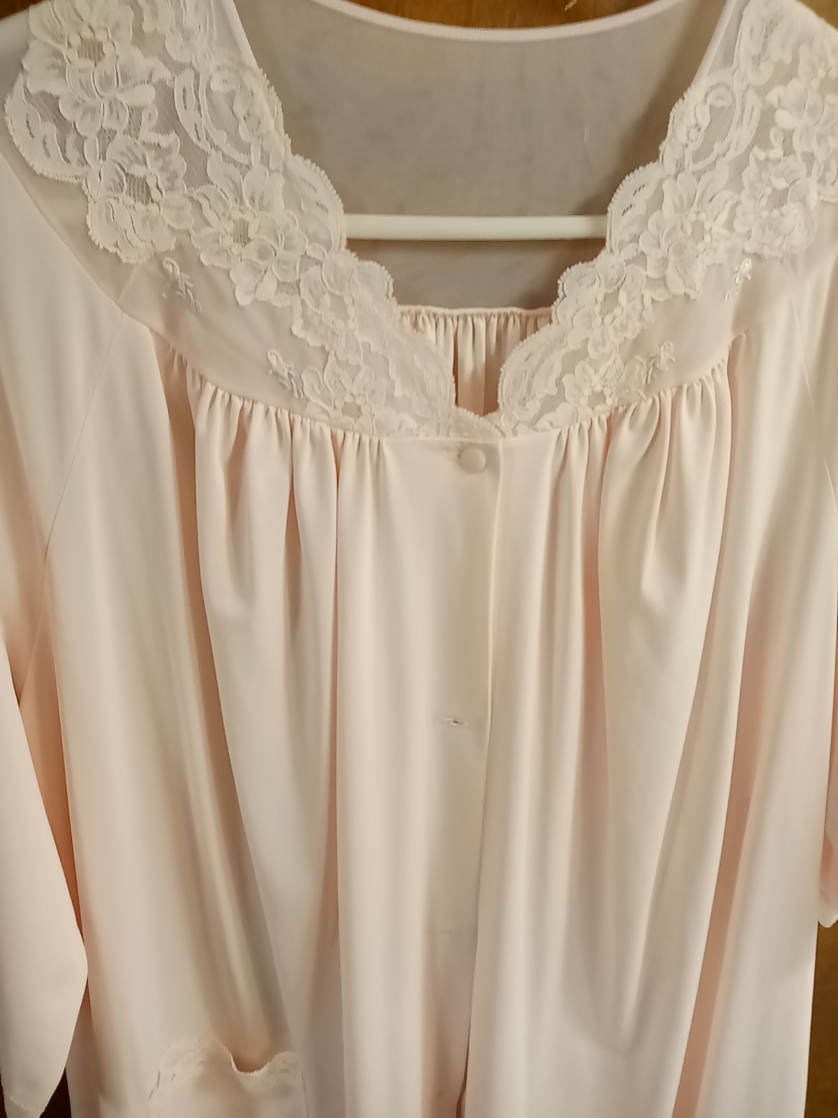 Vintage 1960’s All Nylon Pink Robe by Shadow Line Large Vgc 3/4 Sleeves