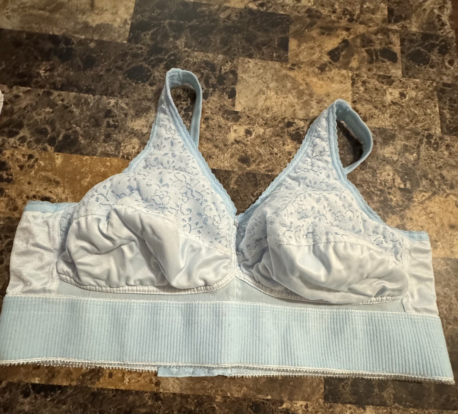 JODEE SURGICAL BALANCED FIT MASTECTOMY BRA. 44 A. BLUE