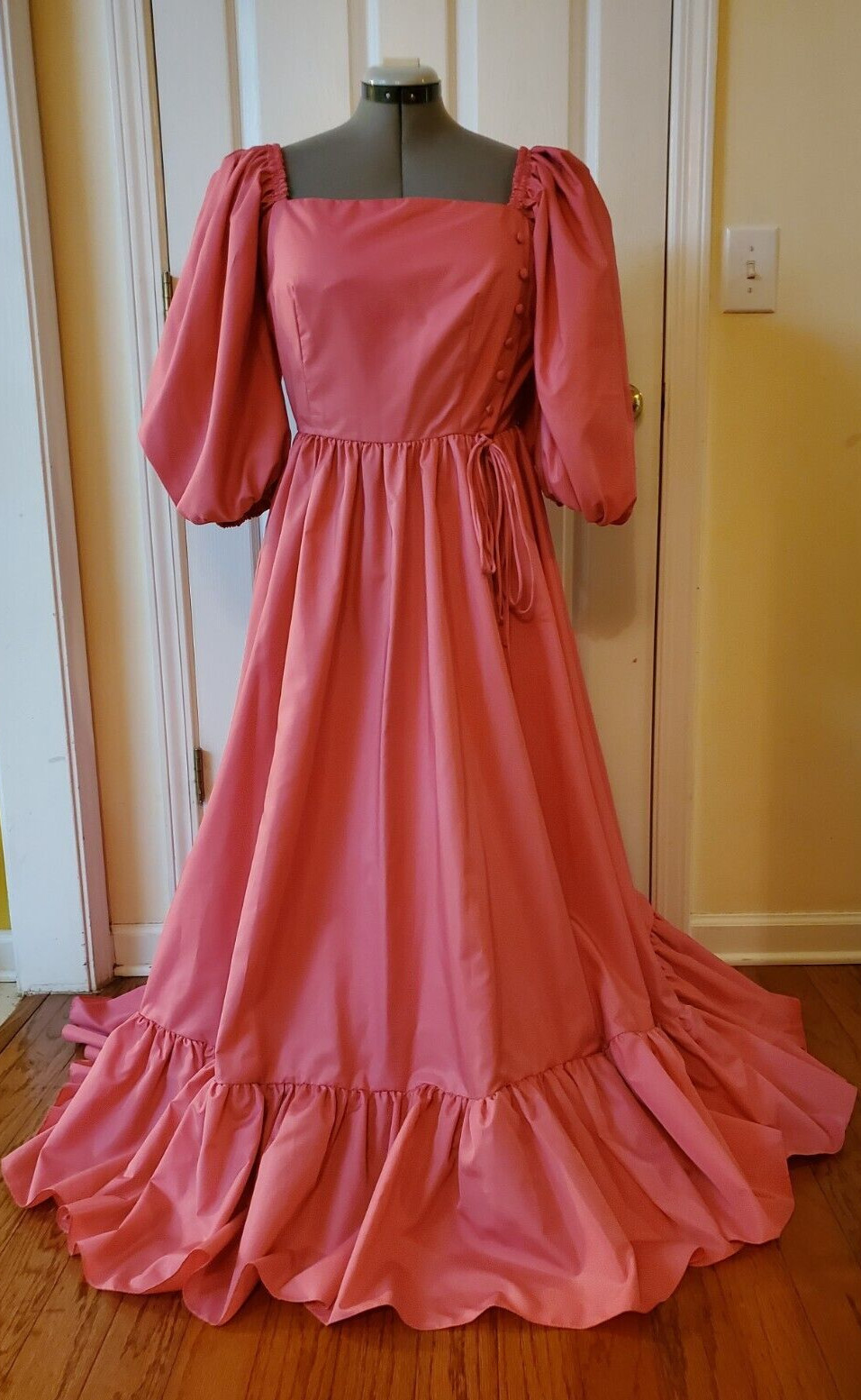 VTG Lorrie Deb San Francisco Pink Off Shoulder Cotttage Dress Balloon Sleeves