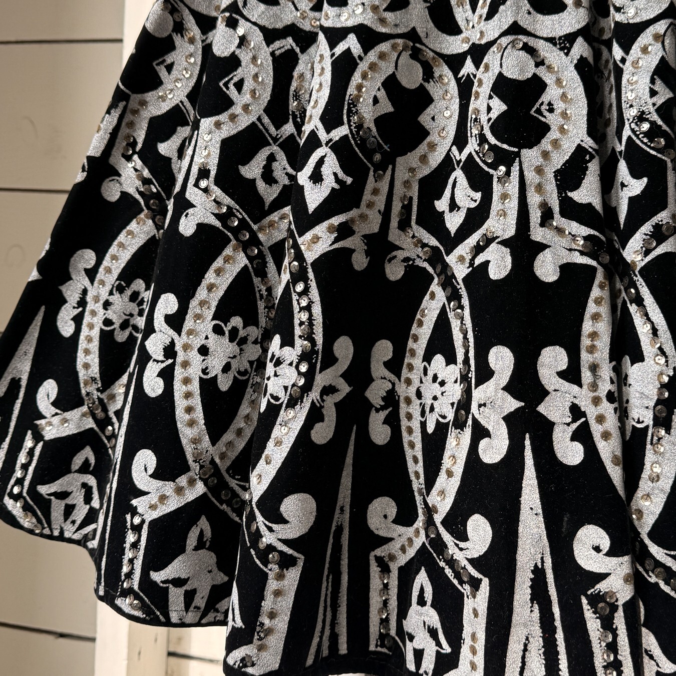 Vintage 1950s Mexican Hand Painted Silver Sequin Velvet Set Top Skirt Large VLV