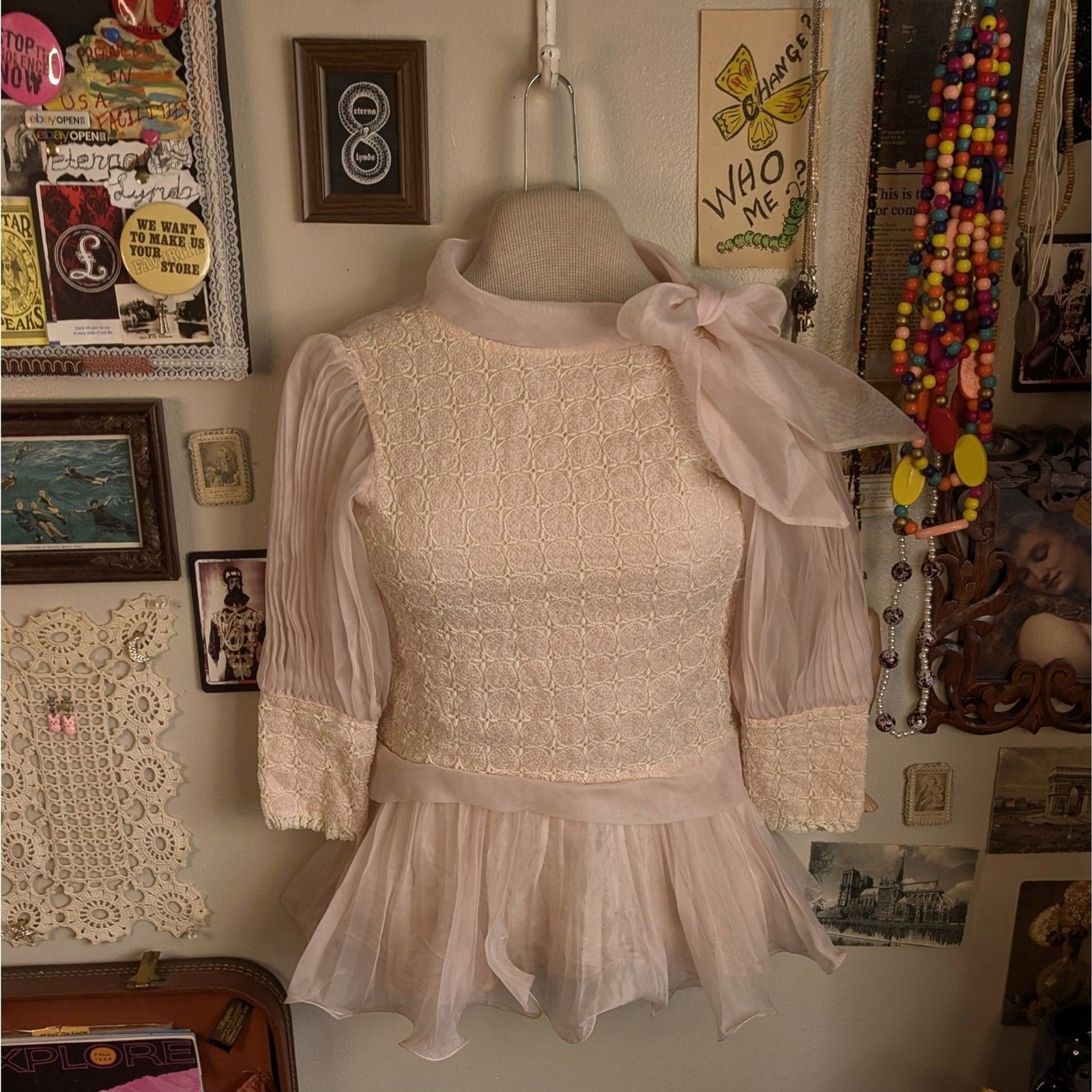 Vintage Chiffon Lace Puff Sleeve Blouse Girl’s/Women’s XXS Light Pastel Pink