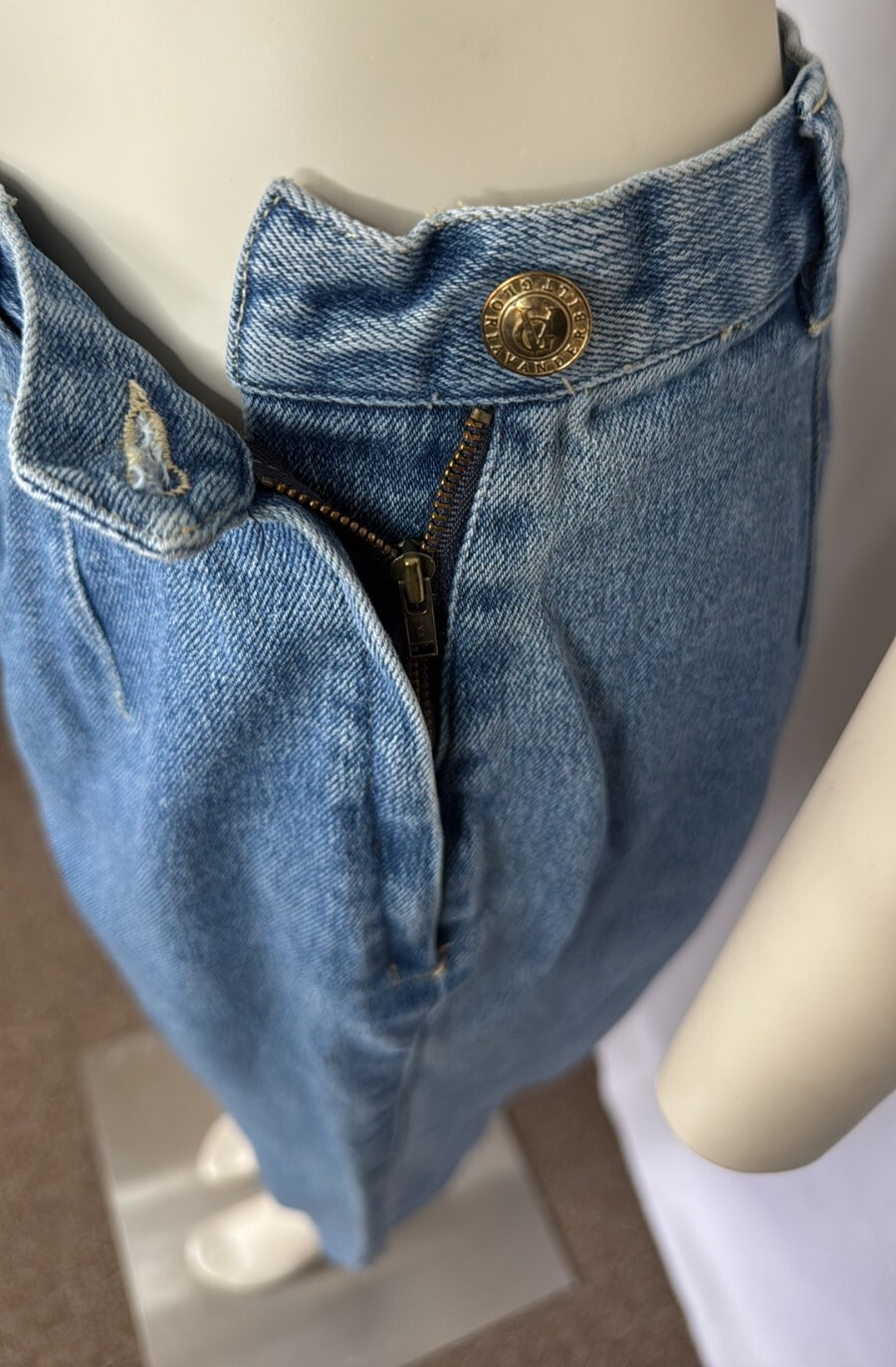 Vintage 1990s Gloria Vanderbilt Jeans