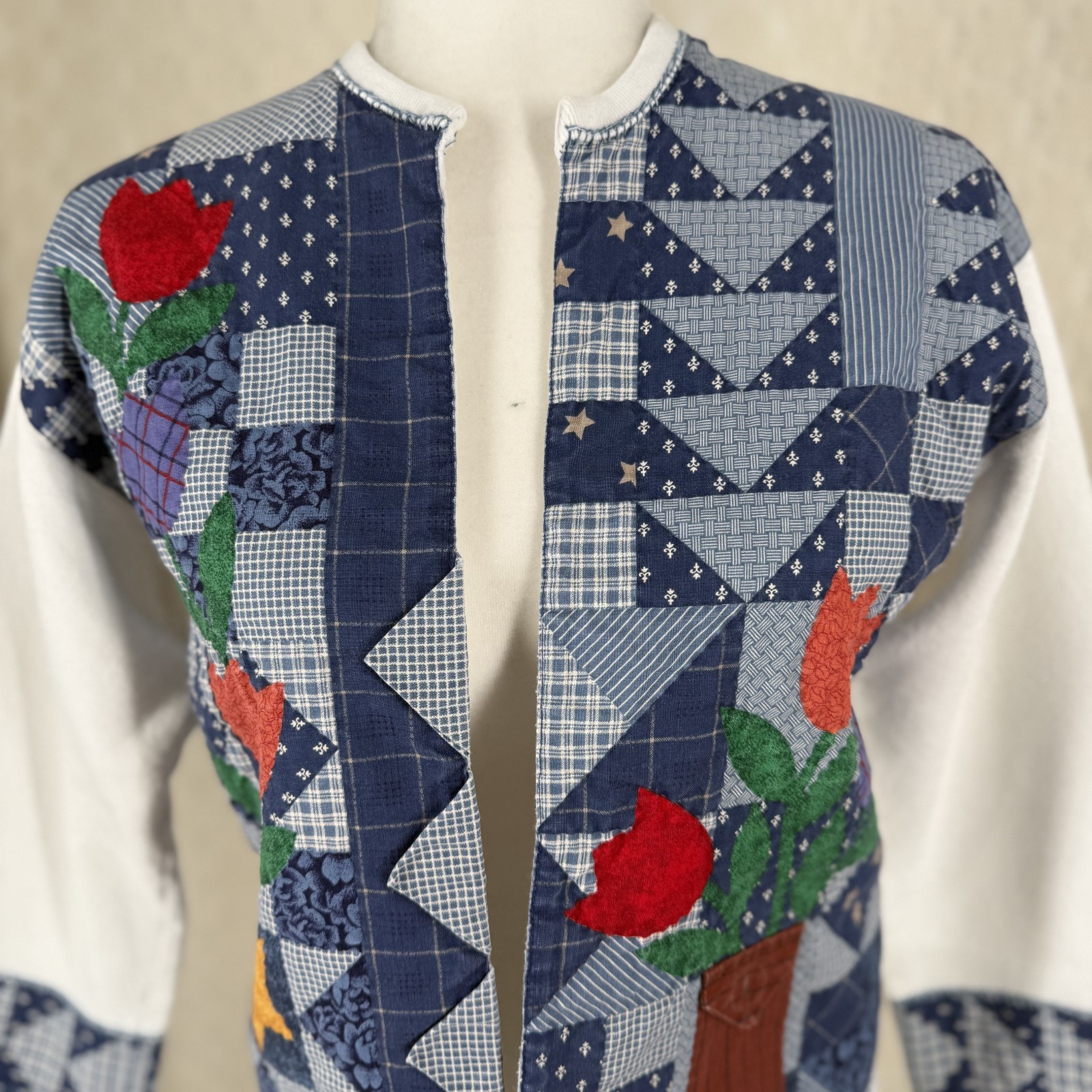 VTG Handmade Quilt Patchwork Sweater Jacket Cottagecore Teacher Folk Flowers SM