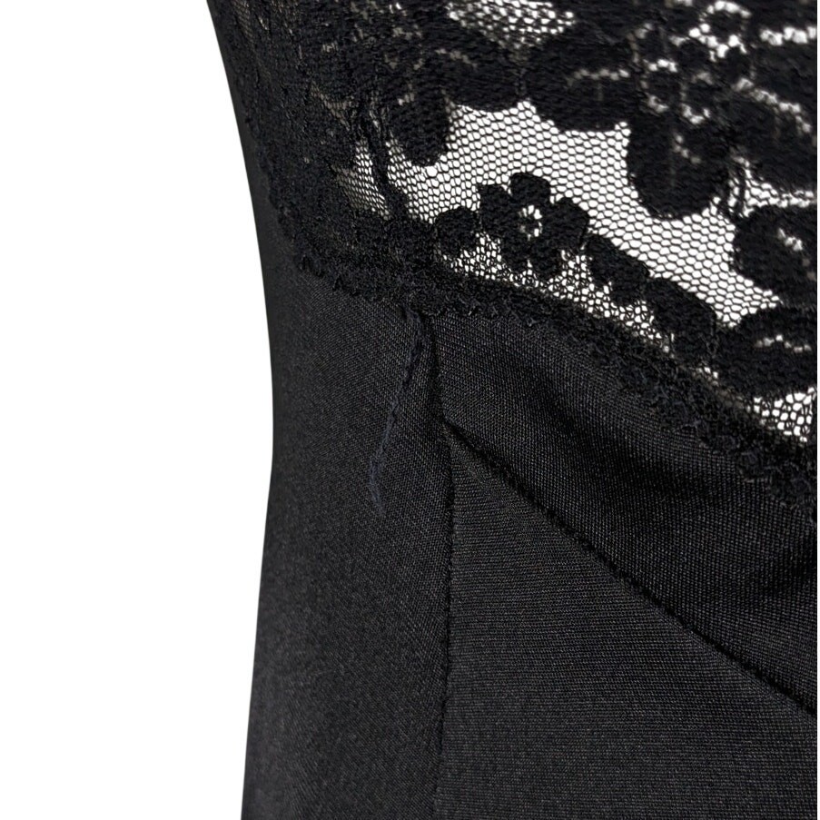 Vintage 70s Glydons Hollywood Nylon Black Floral Lace Keyhole Slip Cami Medium