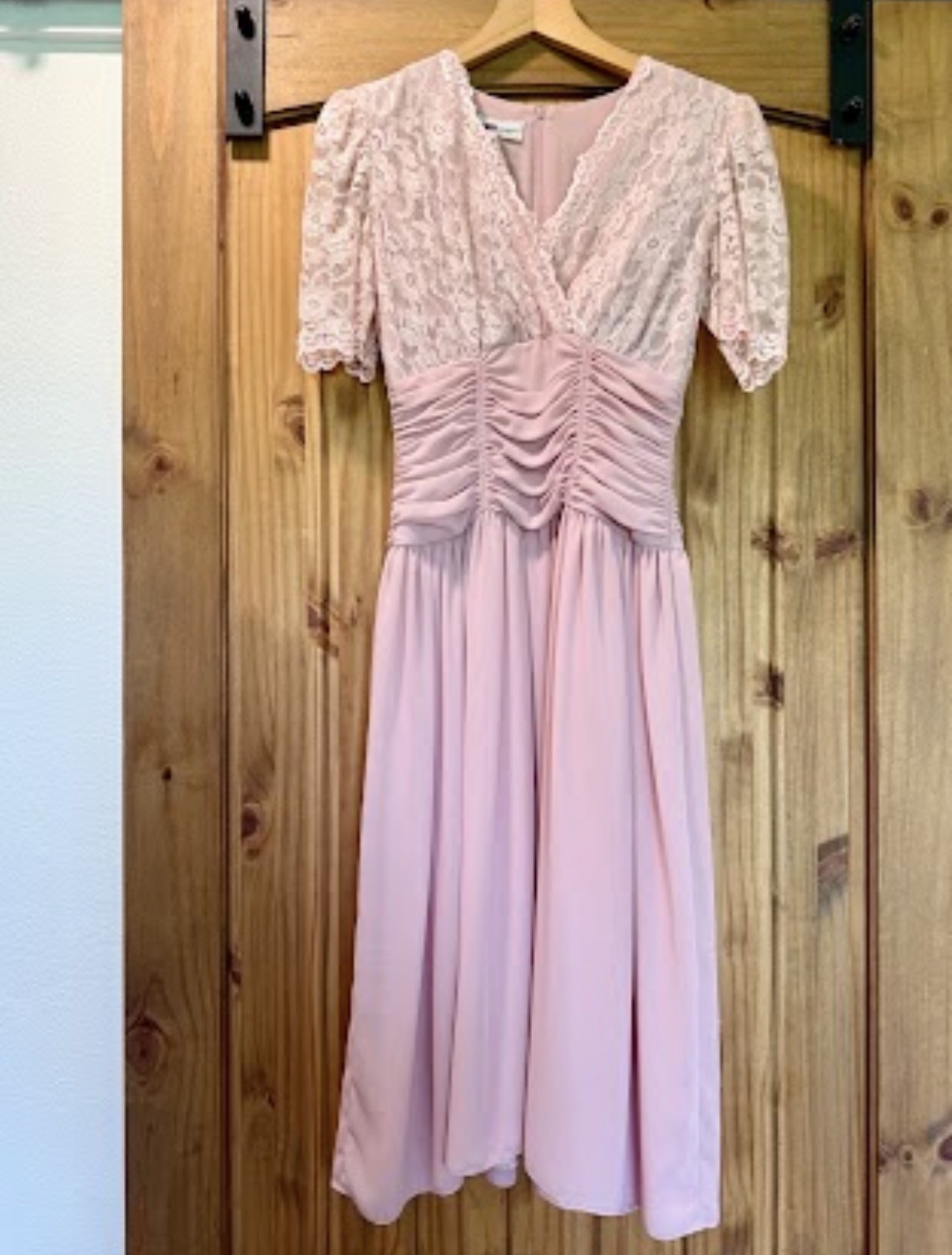 Vintage ILGWU Women’s Union Made Pink Lace Midi Dress Sheer Romantic Size 8 USA