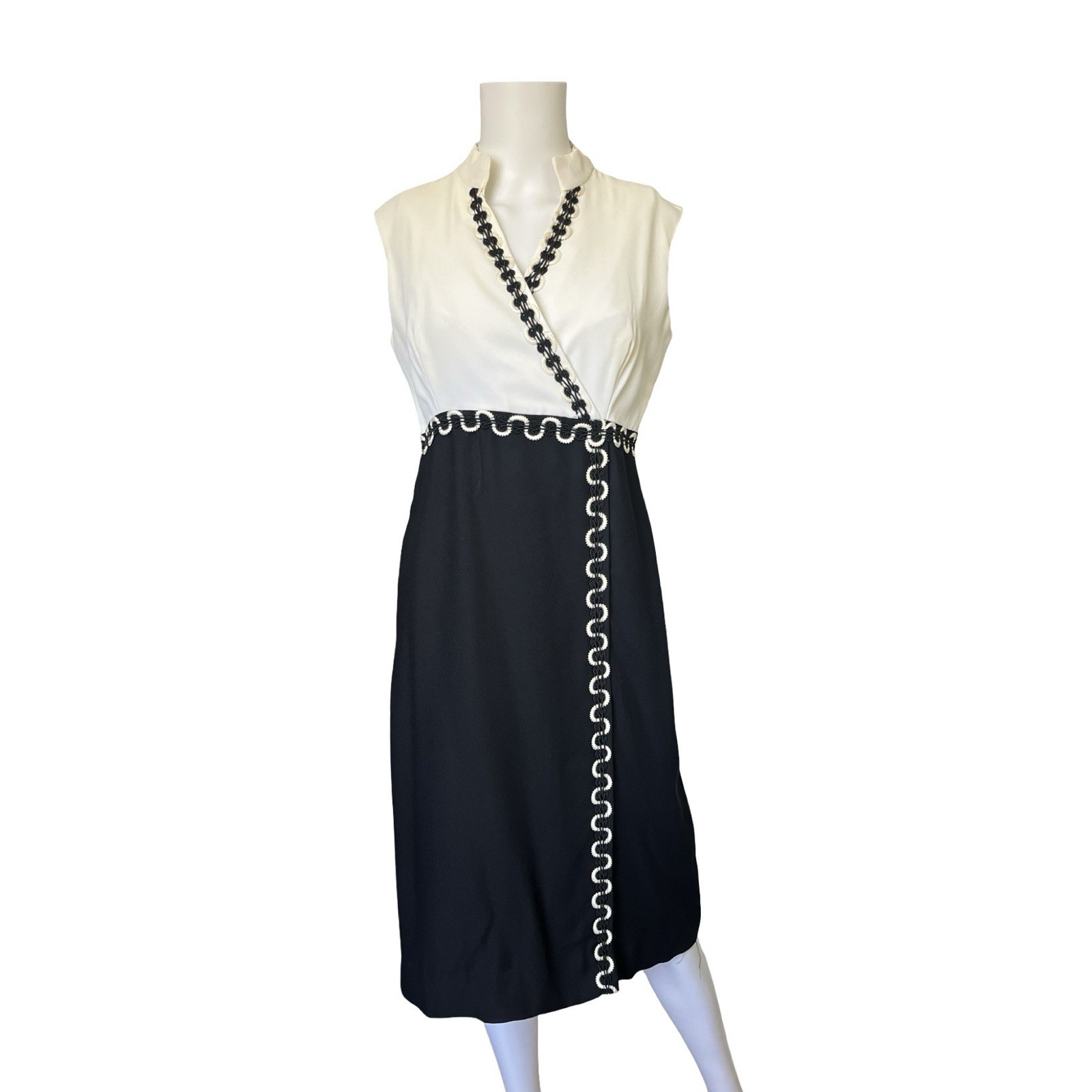 Vintage 70s Black and White Dress Sleeveless Ribbon Trim Secretary Green