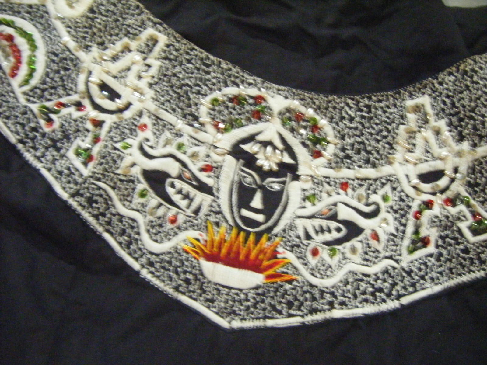 LAB-MEX Vtg 50s Black White Mayan Masks Top & Full Circle Skirt-Bust 39/Waist 28
