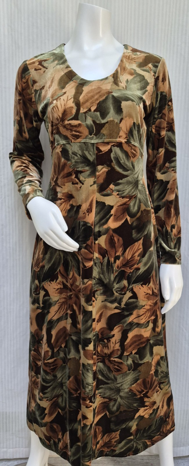 Vintage 1990s Rabbit Rabbit Rabbit Designs Brown Green Velvet Dress – Size S/M
