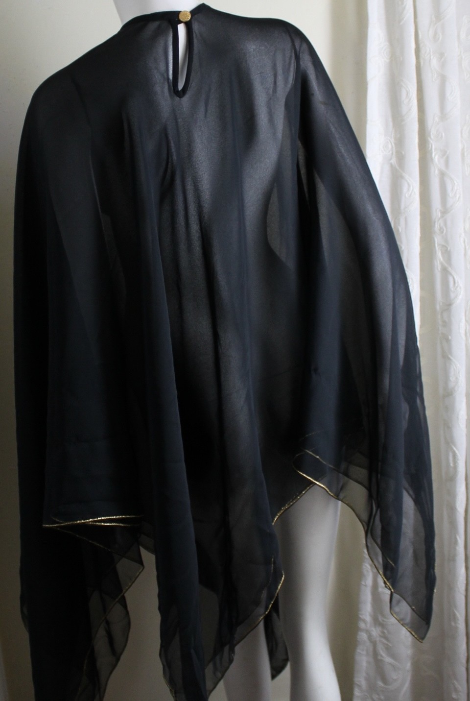AS IS DAMAGE Estate vintage Saks Fifth Avenue Chiffon Cape Double-Layered XS S M