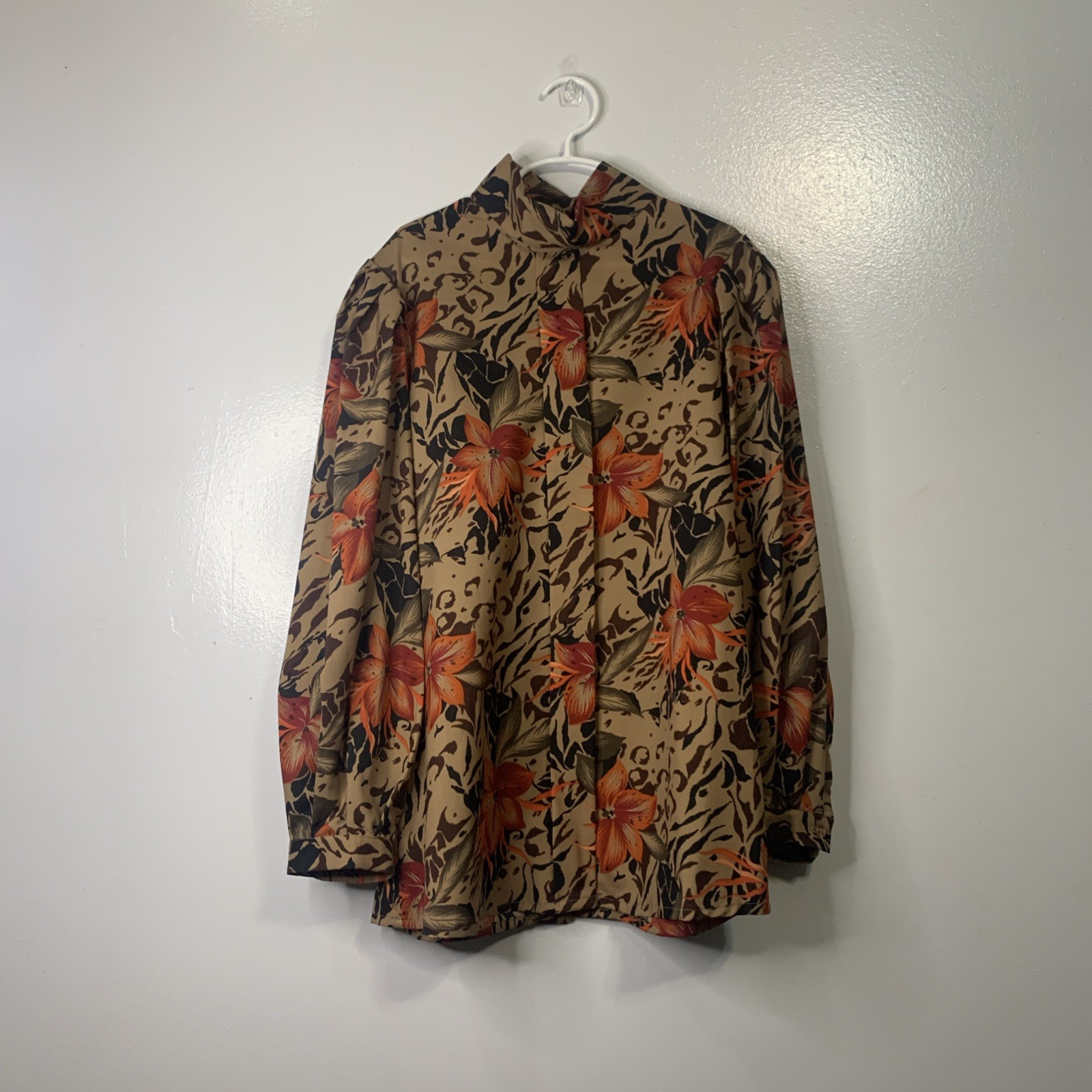 VTG 70s John Meyer Blouse high neck collar with pleated shoulder accents Size 4