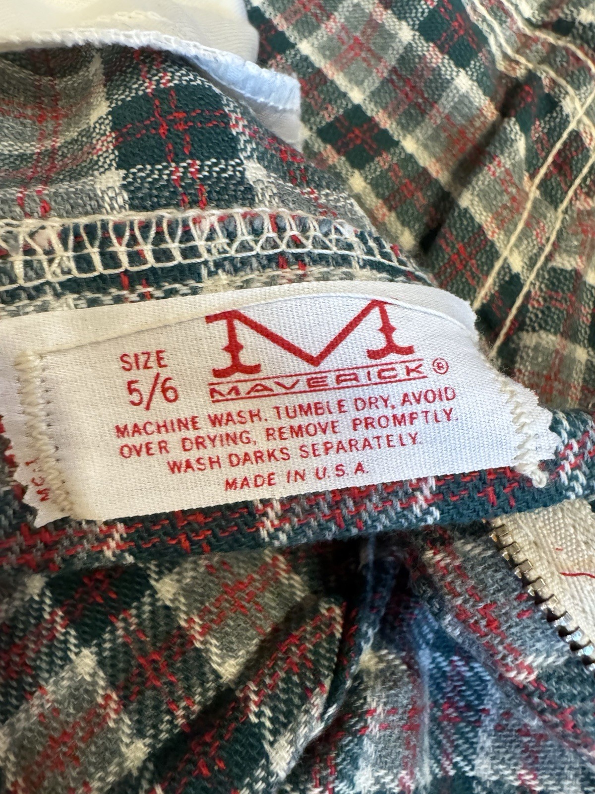 Vtg 1970s Maverick Plaid Pants XS 24×31 Green Red Checkered Bell Bottoms EUC