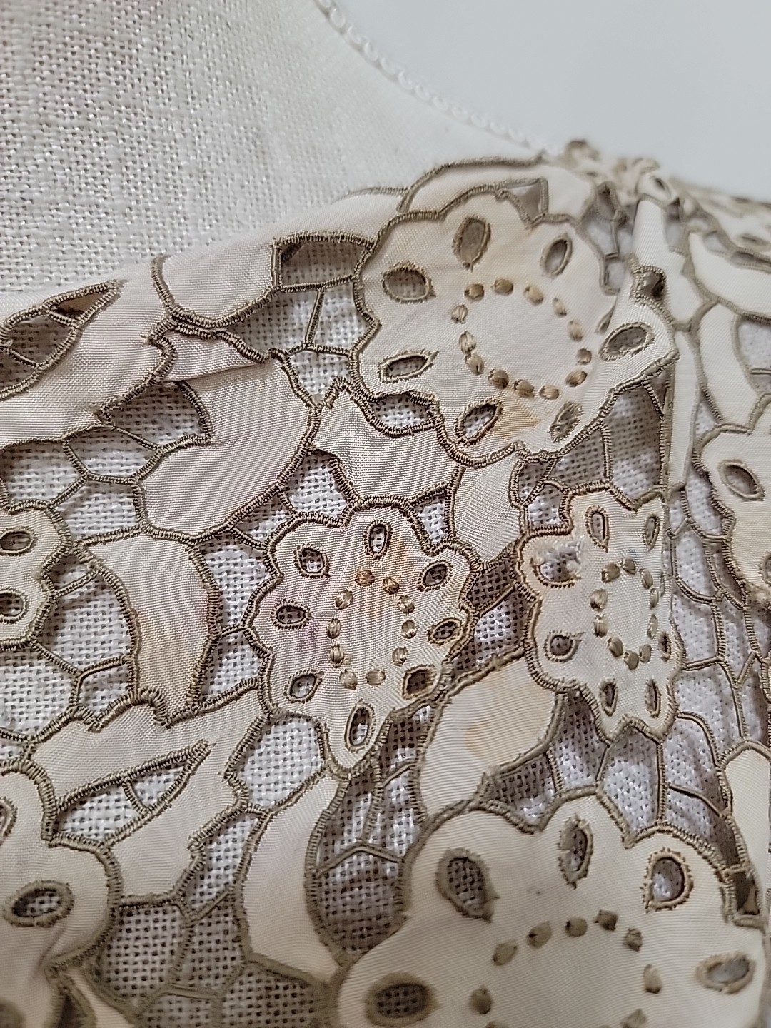 Antique Edwardian / Early 1920s Lace Tea Blouse – Hand-Embroidered Tape Lace