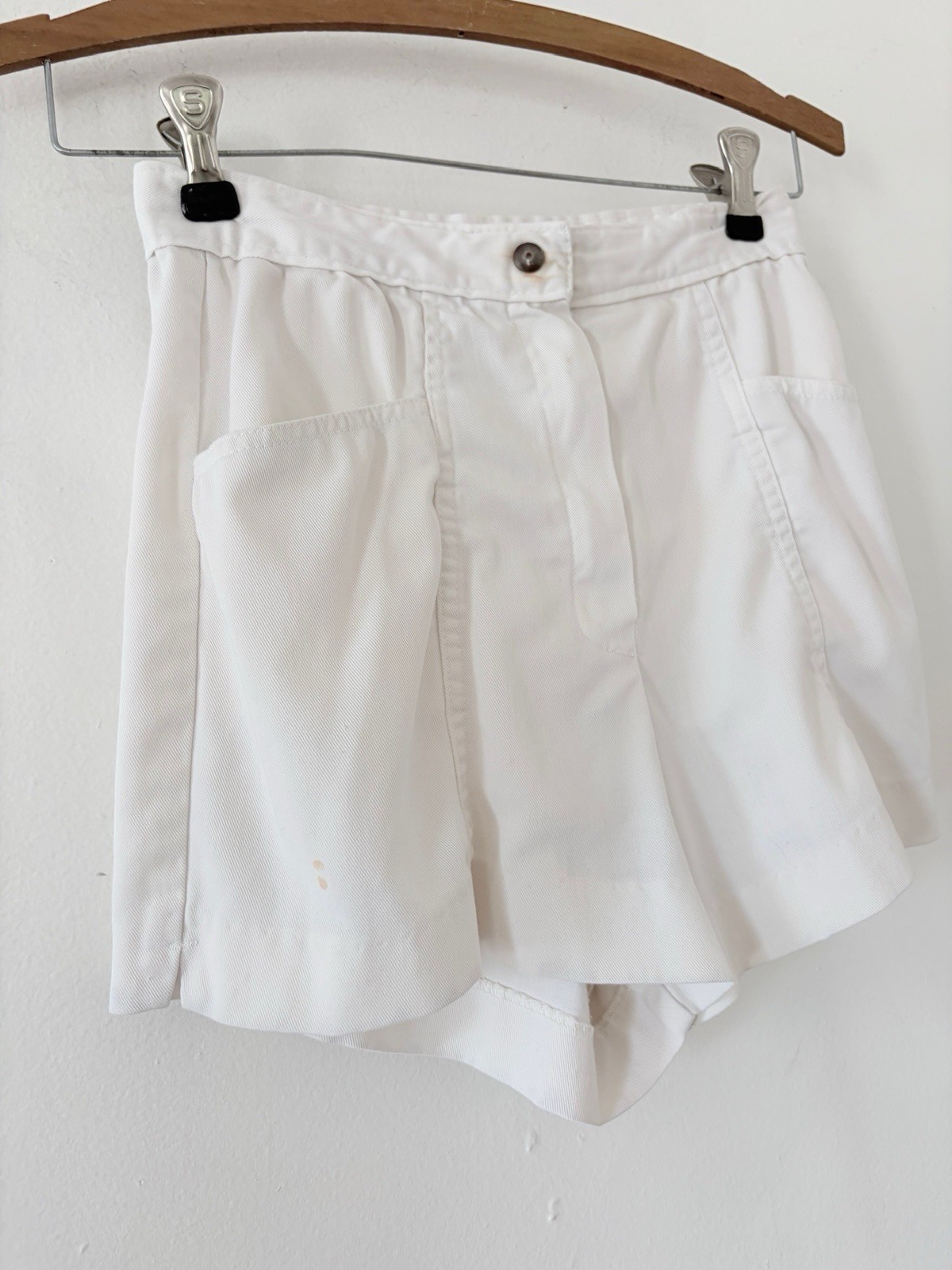1970s Court Casuals High Waist White Tennis Skort Shorts Stretch Twill Patina 24