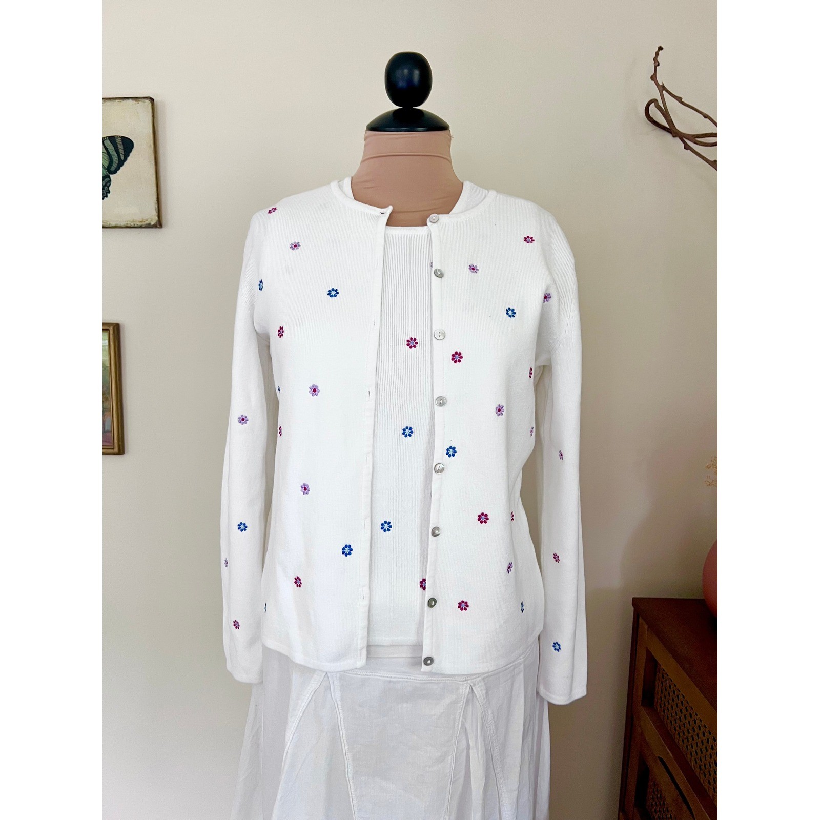 Vintage Carole Little Dainty Daisy Embroidered Cardigan & Tank Top Set