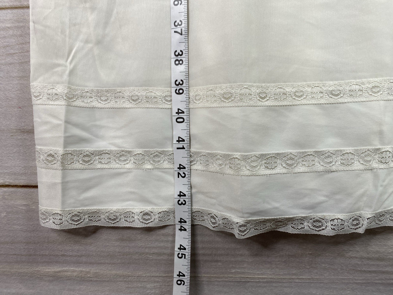 Vintage Sears The Doesn’t Slip Dress Womens 36 Lace Lingerie USA Sissy Midge