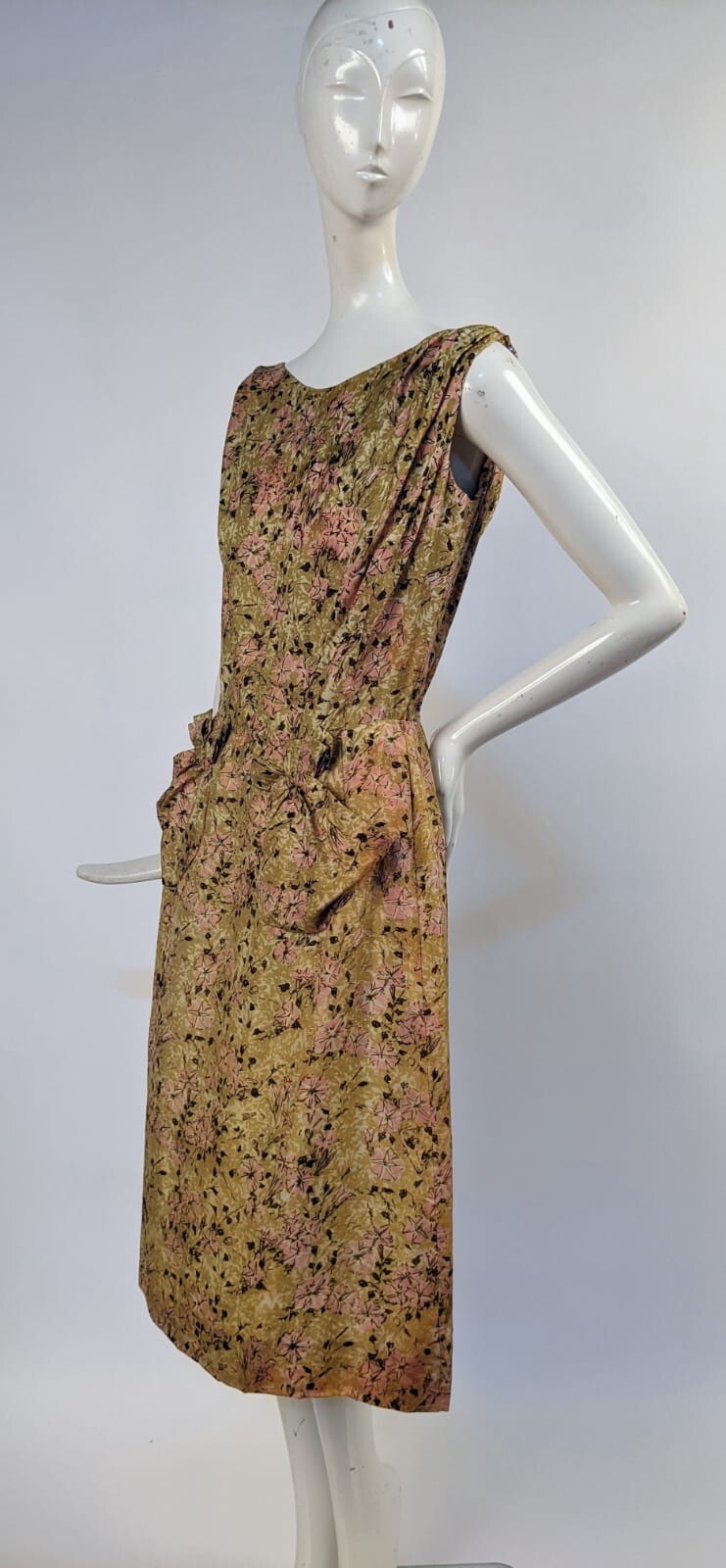 VINTAGE 1950’S HATTIE CARNEGIE FLORAL PRINT SILK DRESS & JACKET ENSEMBLE