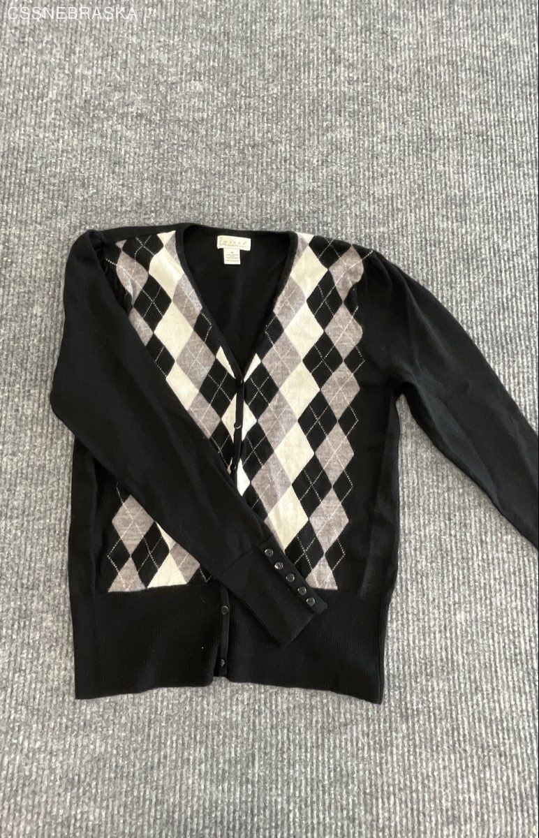 Tweeds Women’s Black Argyle Cardigan Sweater 100% Merino Wool Vintage 90s Sz M