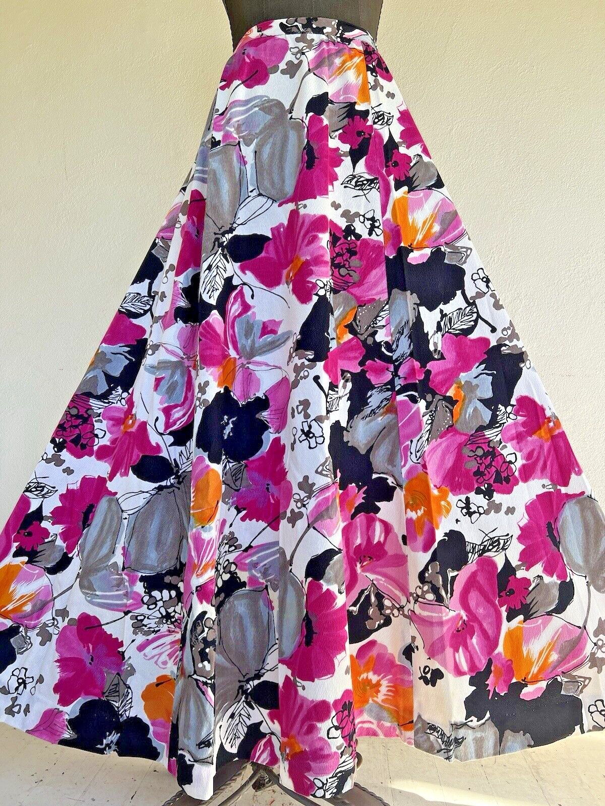 VTG 50’s 60’s Abstract Pink Black Prints Hand Made Barcloth Maxi Poodle Skirt M