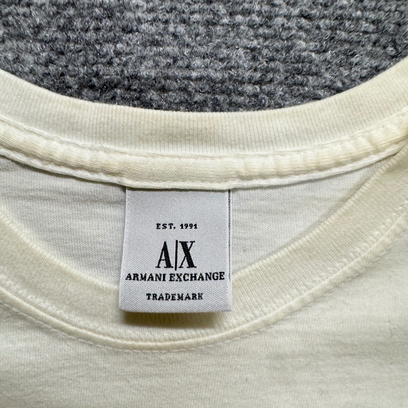 VTG Armani Exchange T-Shirt Women’s Sz M White Graphic Print Crew Neck 100%