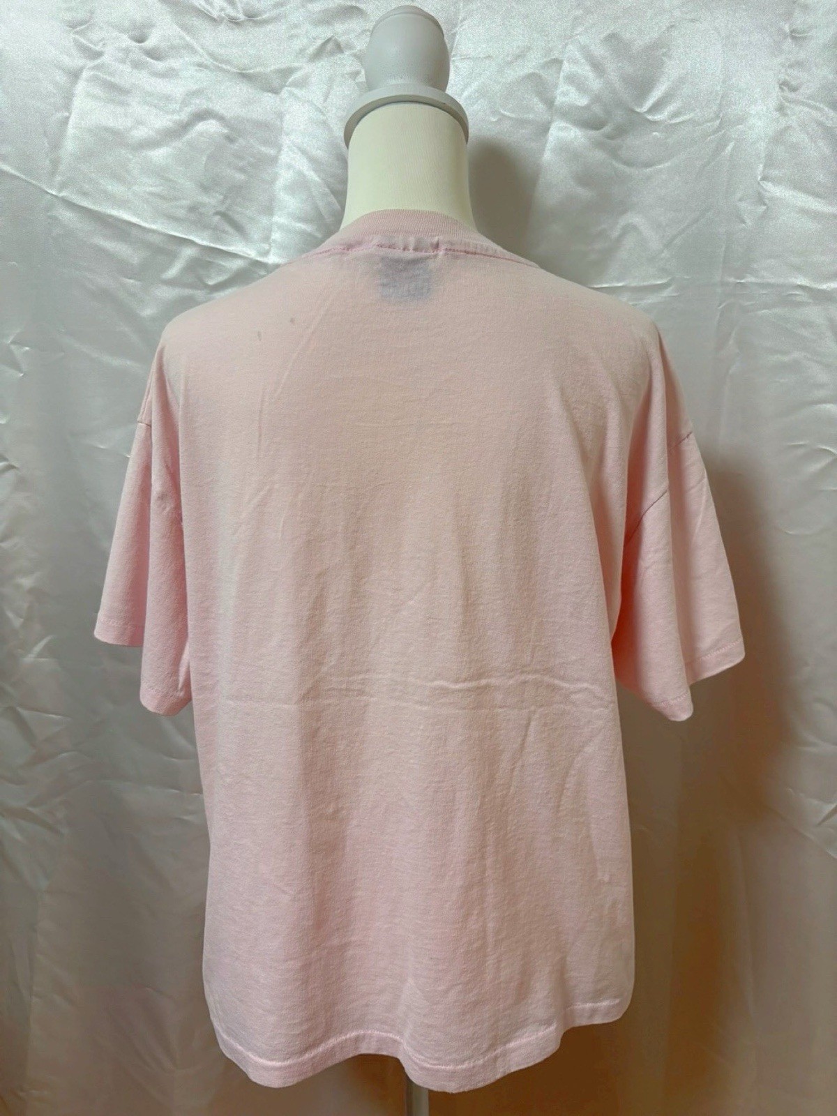 Vintage 1990s Hanes Heart Patchwork Rose Embroidery T shirt Pink USA Cottagecore