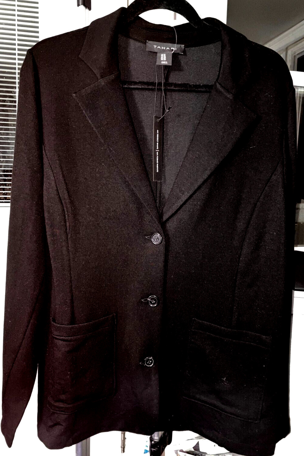 NWT L 23″ CHEST TAHARI PERFECT SHAPE BLACK RAYON COTTON SOFT SPORTS JACKET C01