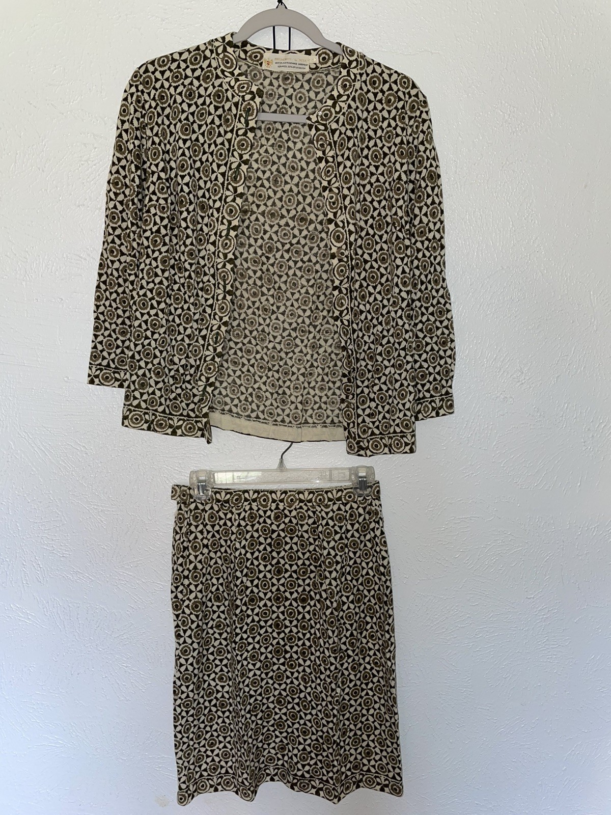 Vintage 1960’s FEDERICK ALTMANN wool rayon Blouse and Skirt Made In Austria
