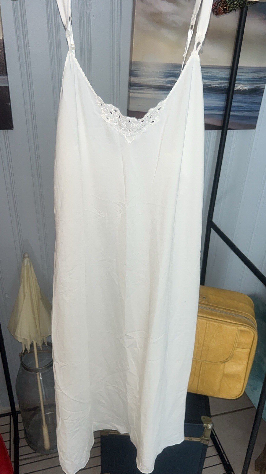 VINTAGE VANITY FAIR LONG IVORY SLIP DRESS STYLE 10-631 SIZE 32 32″/38 CLASSIC US