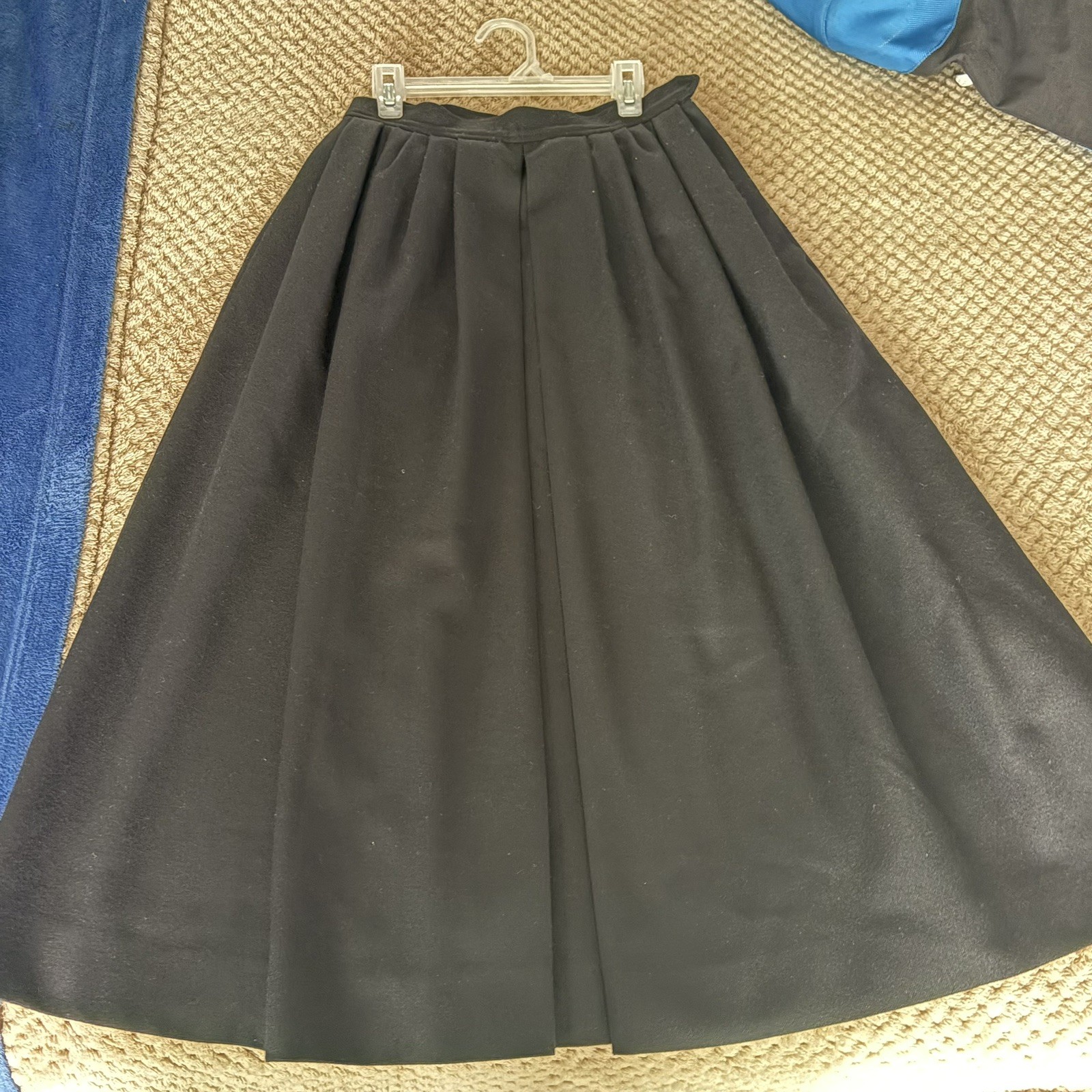 VINTAGE YSL YVES SAINT LAURENT RIVE GAUCHE BLACK WOOL SKIRT VINTAGE 1970’s 38