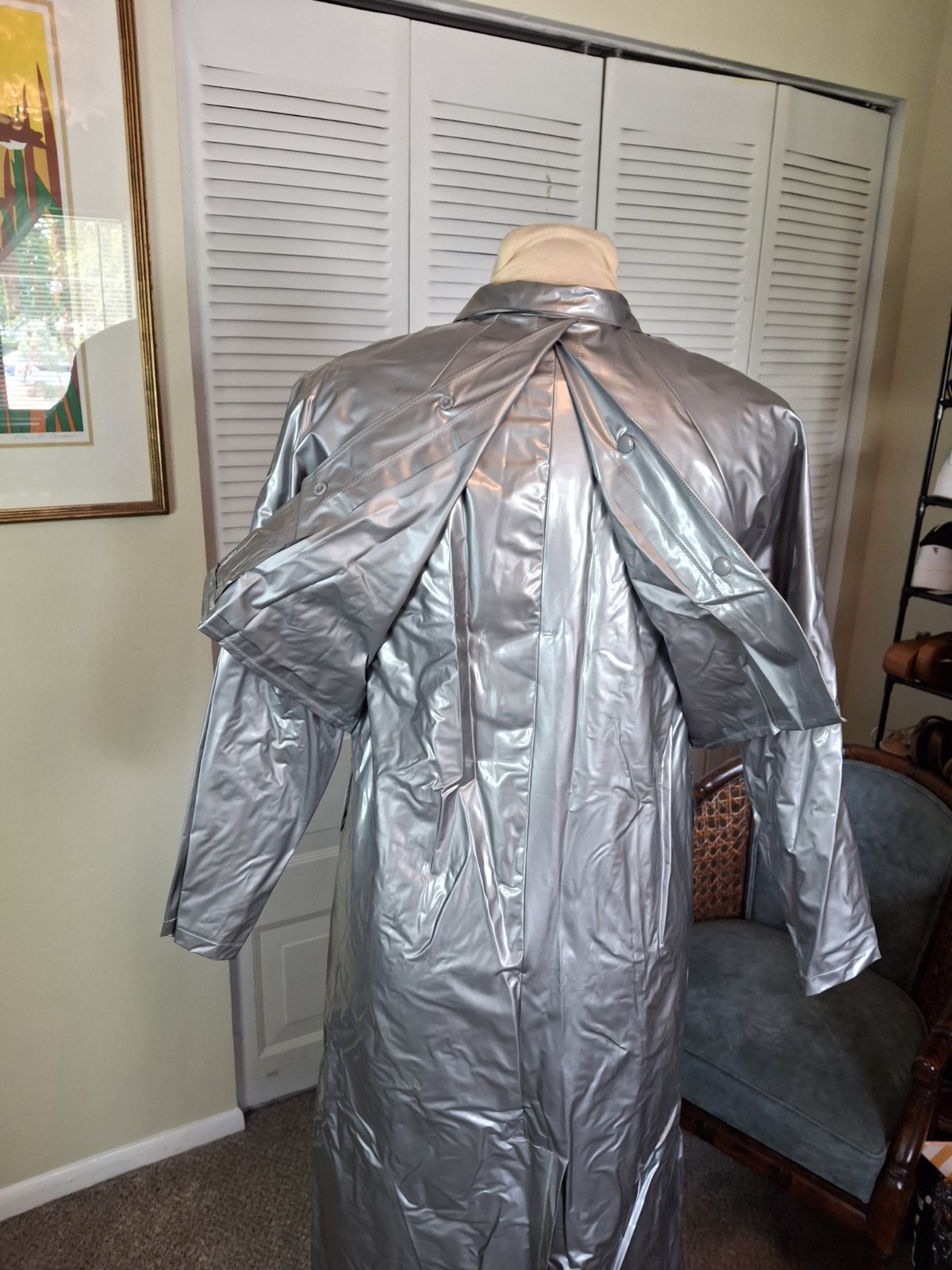 80’s Vintage KENN SPORN WIPPETTE Vinyl Shiny Raincoat Slicker Size Small