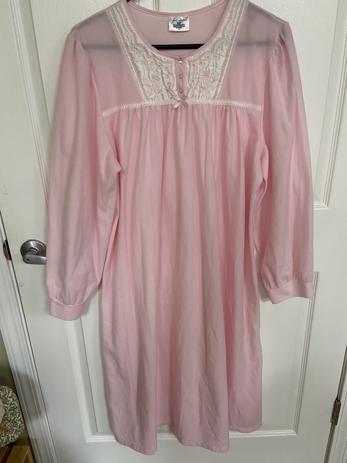 Fundamentals Sears Gown Night Gown Size L Pink Embroidered Long Sleeves NWOT