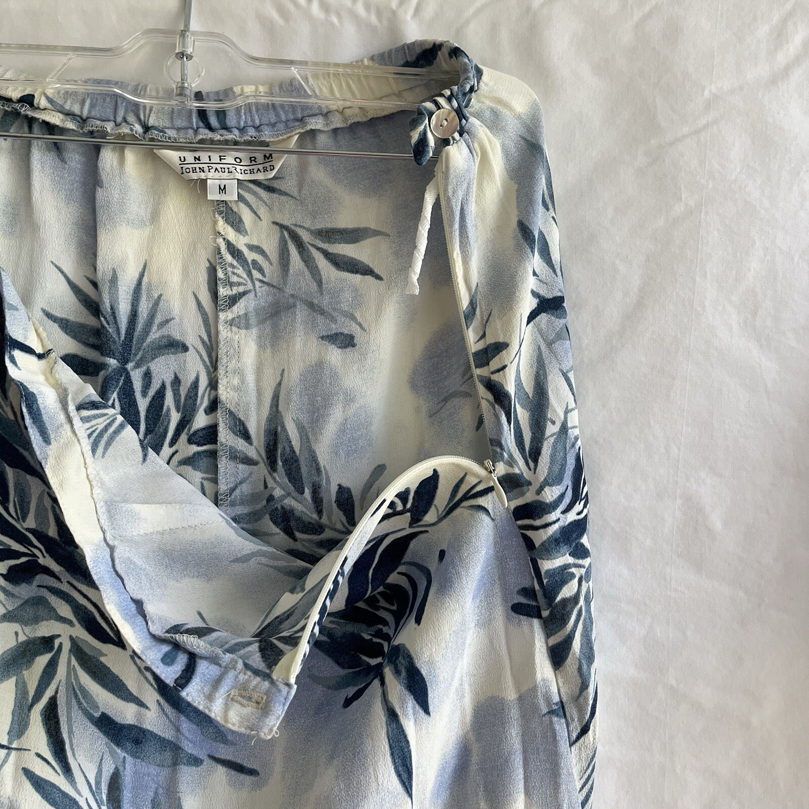 John Paul Richard Uniform skirt set, 100% rayon, tropical print, vintage, Size M