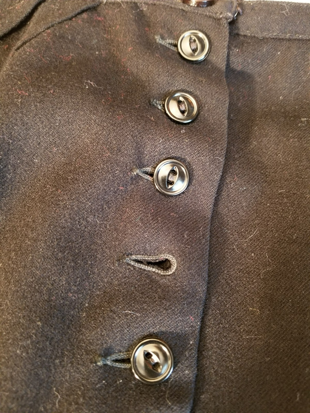 1950/60s VTG Black Slim Skirt w/Buttoned Front, Loubella Original California