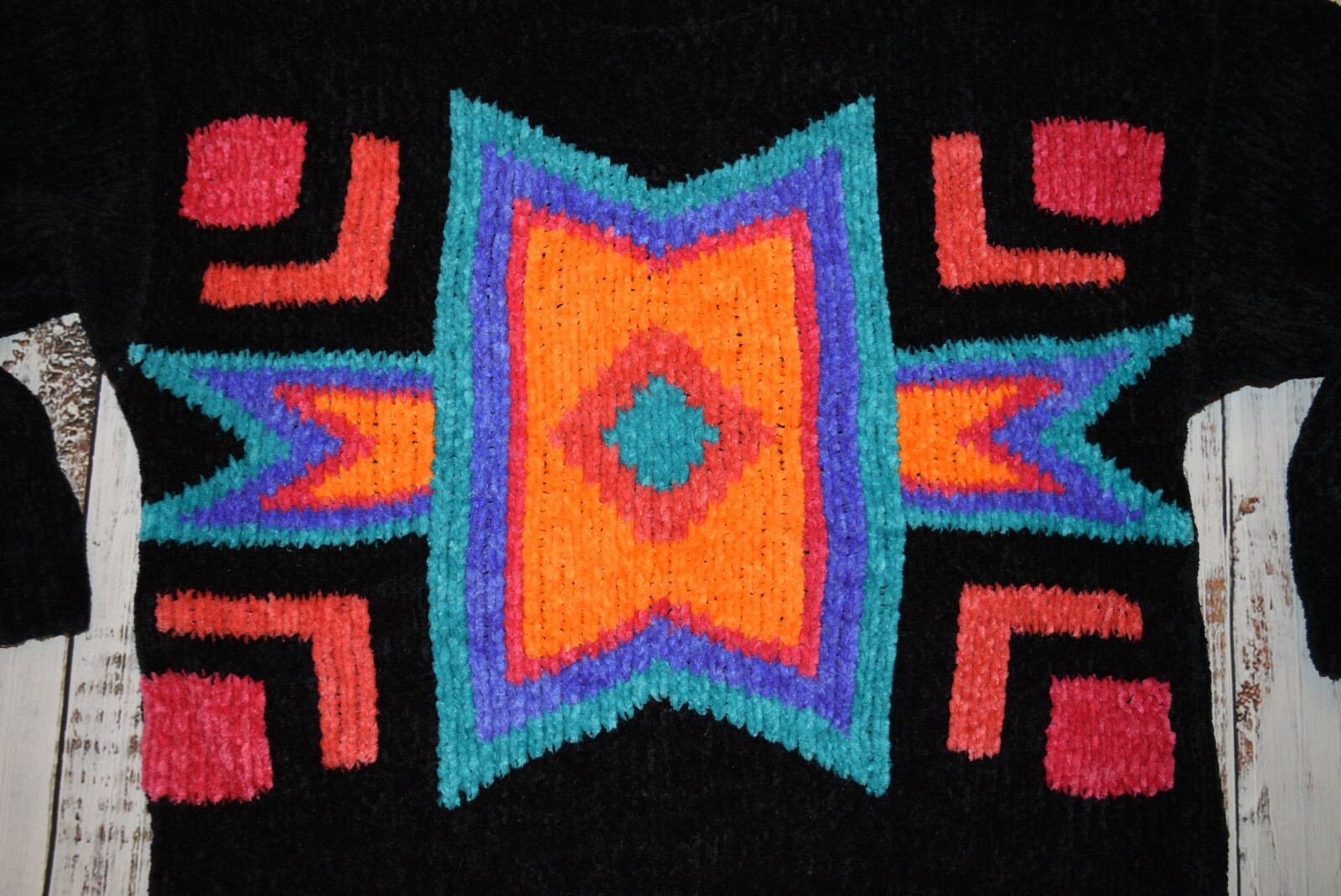 JUST CRISTINA RETRO VTG 1980s ACRYLIC SWEATER KNIT CREWNECK GEOMETRIC MEDIUM M